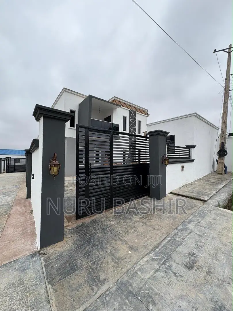 Furnished 4bdrm Duplex in Kolapo Ishola, Akobo for sale