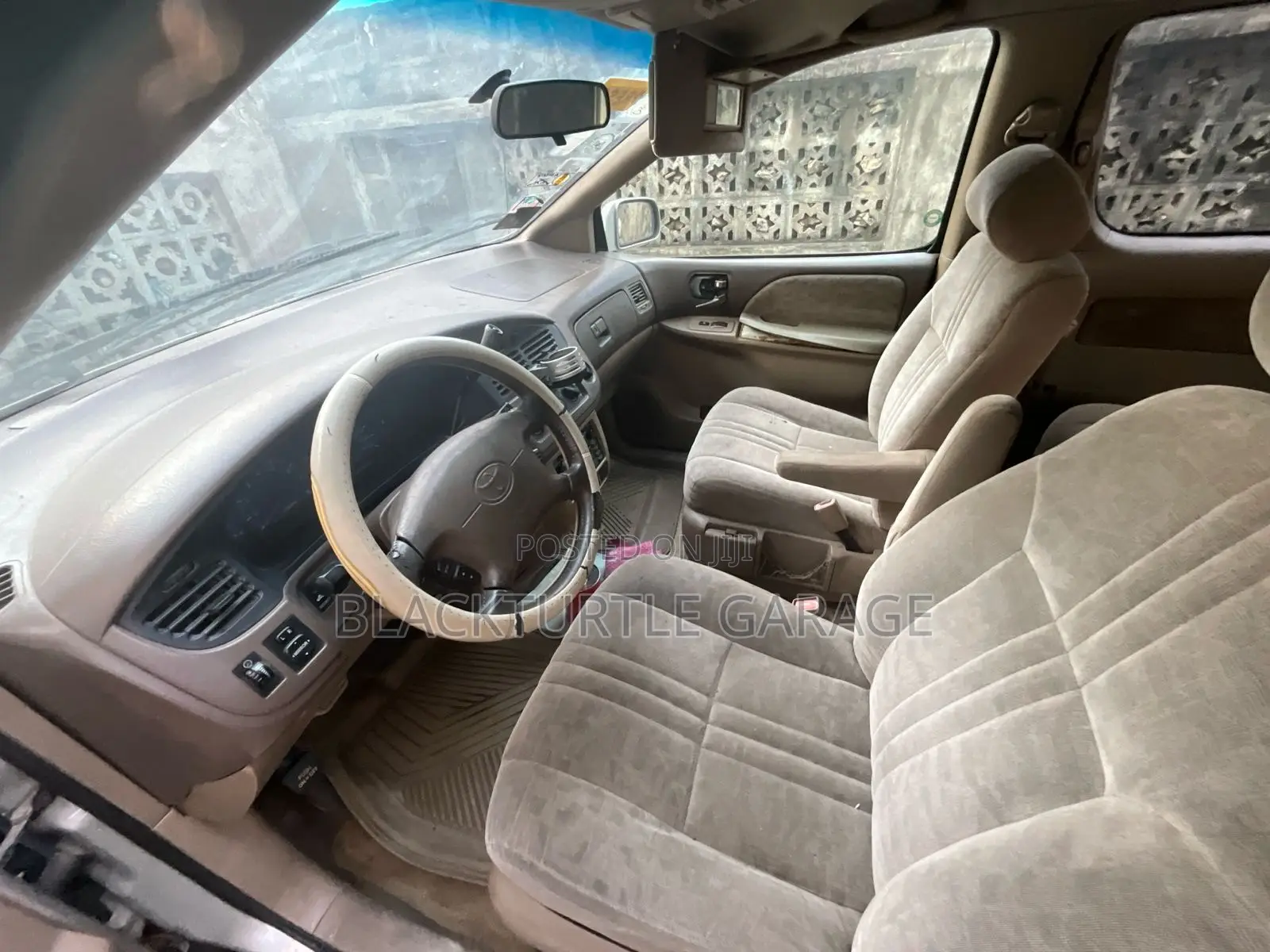 Toyota Sienna 2003 Brown