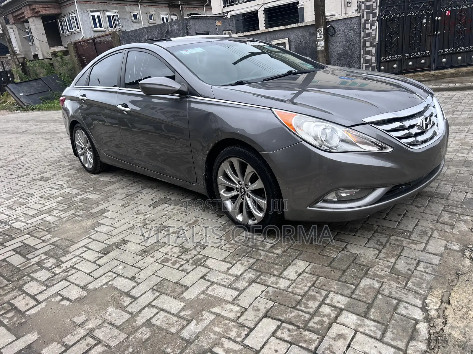 Hyundai Sonata SE Sedan FWD (2.4L 4cyl 6A) 2012 Gray