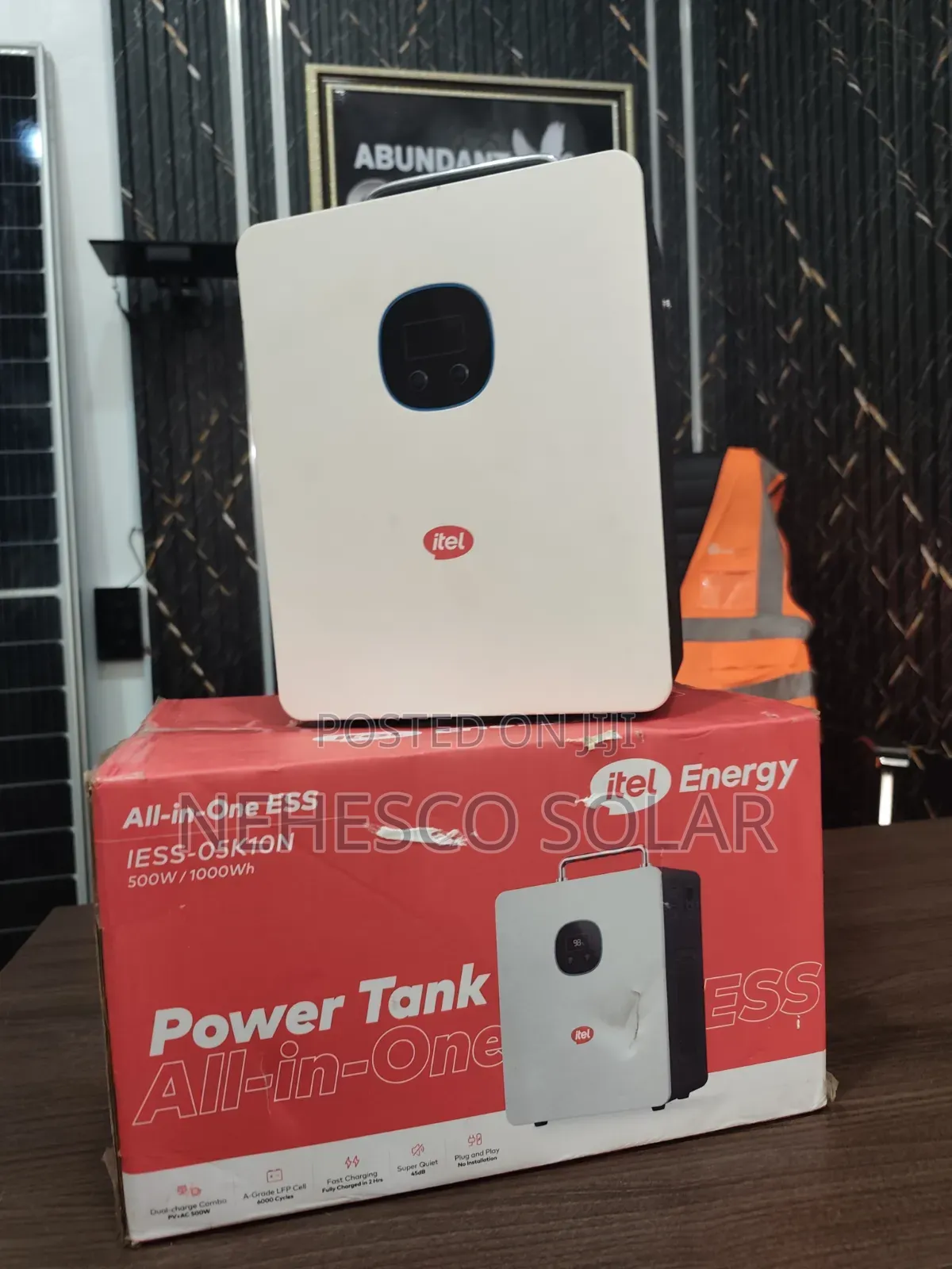 Itel Power Tank: 500w Output 1kwh Battery Capacity.