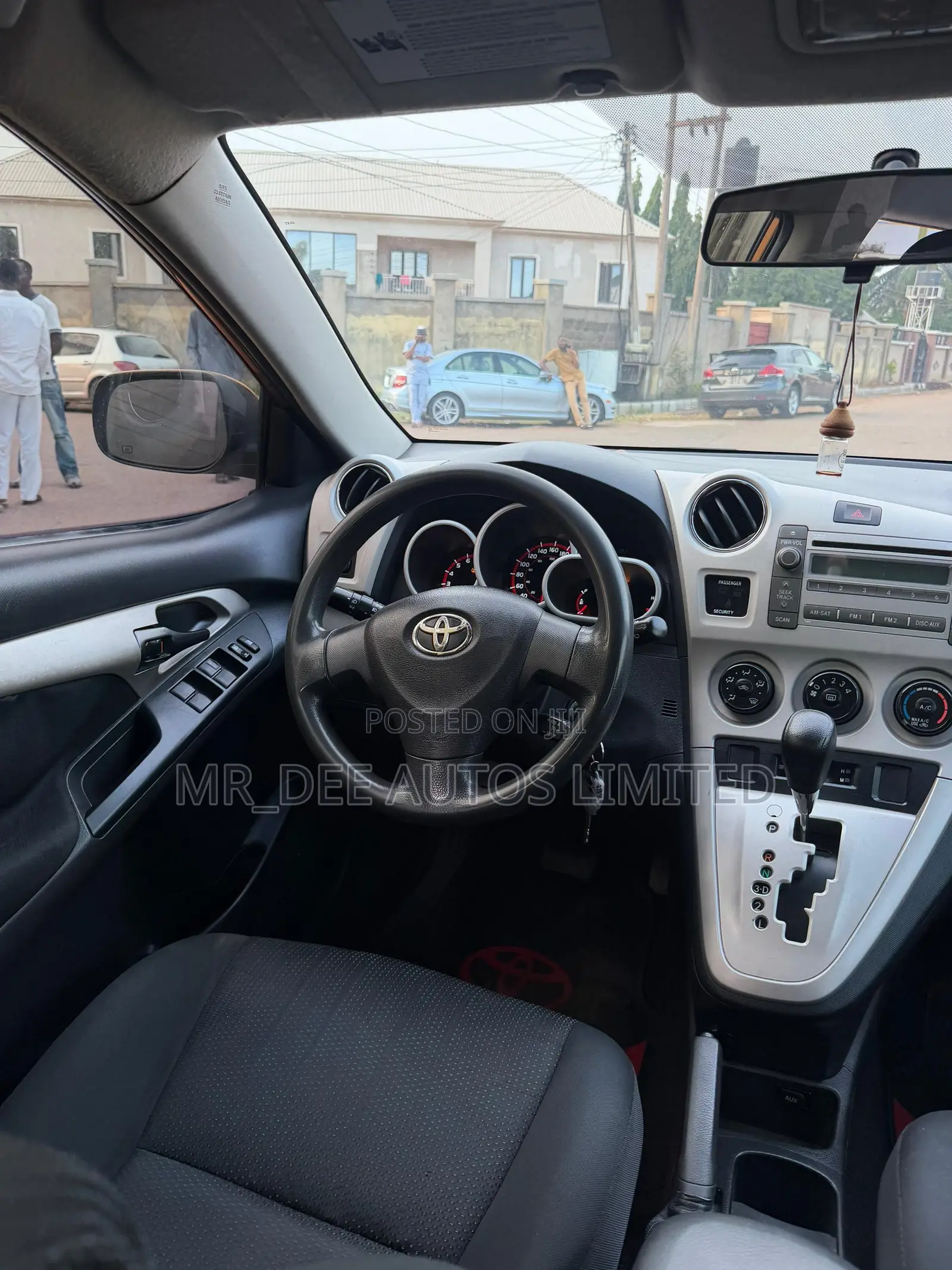Toyota Matrix 2009 Orange