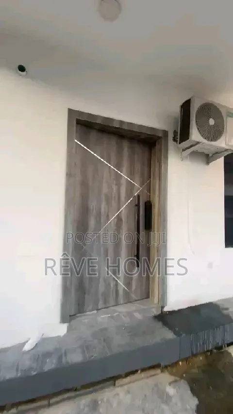 Furnished 2bdrm Duplex in Soluyi for rent