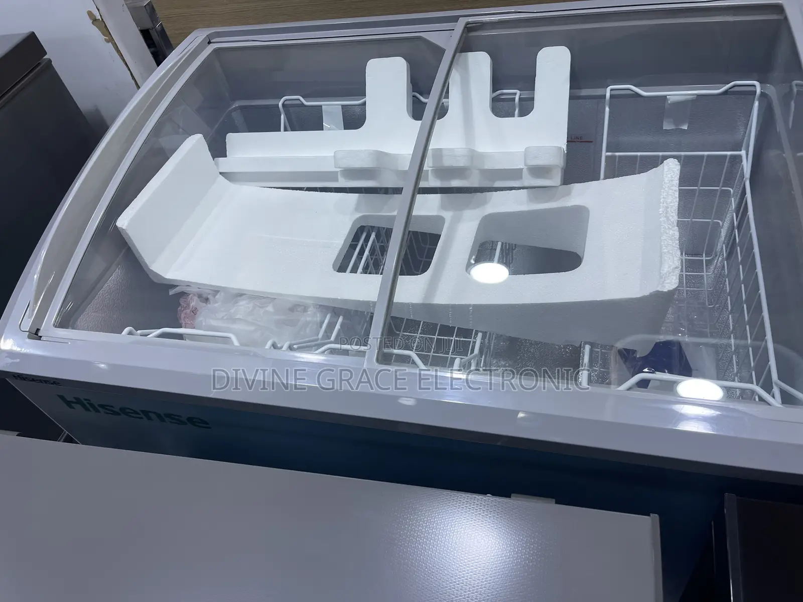 Brand New 303 Litres Hisense Show Glass Ice Cream Freeze