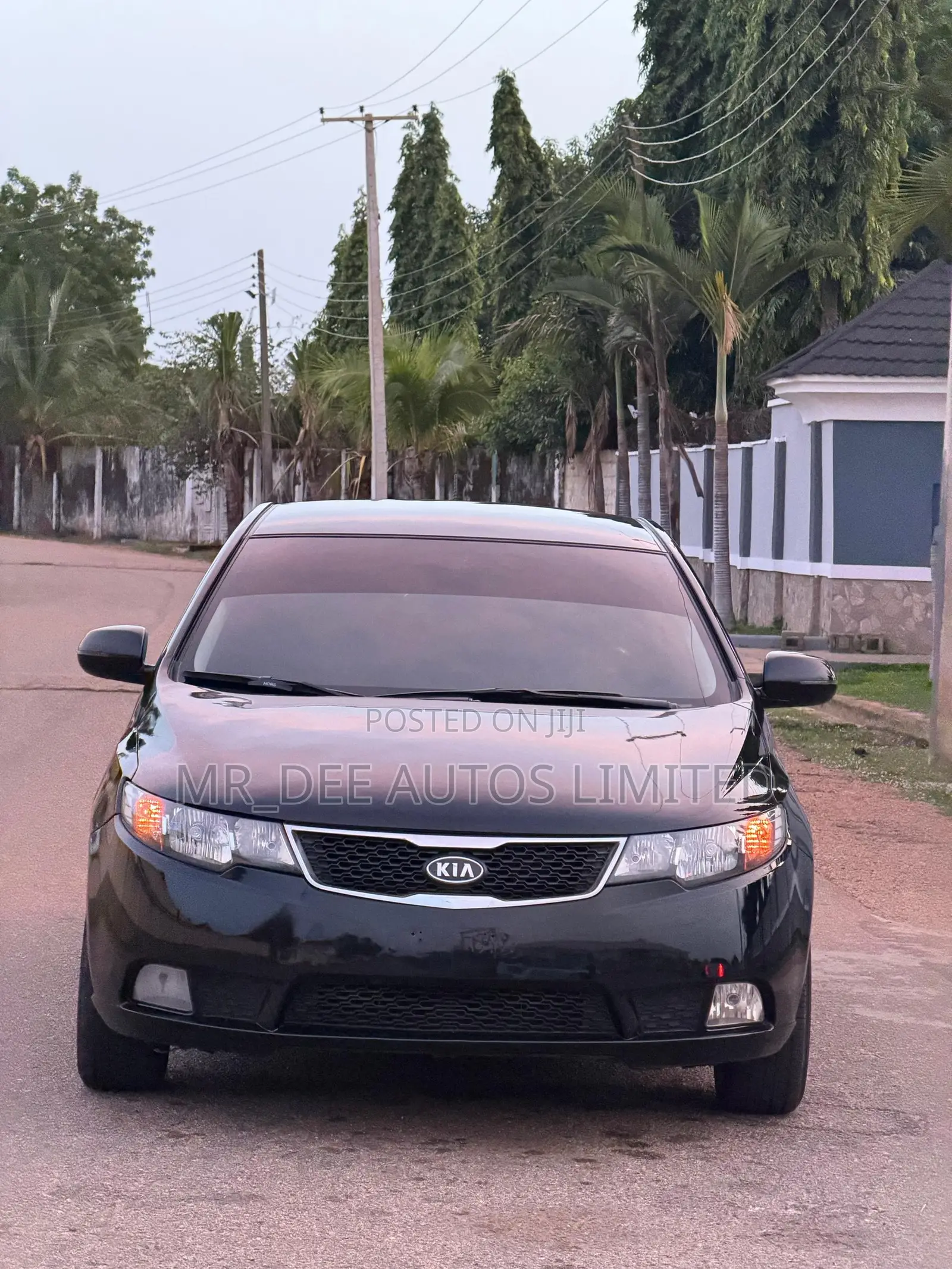 Kia Cerato 2013 Black
