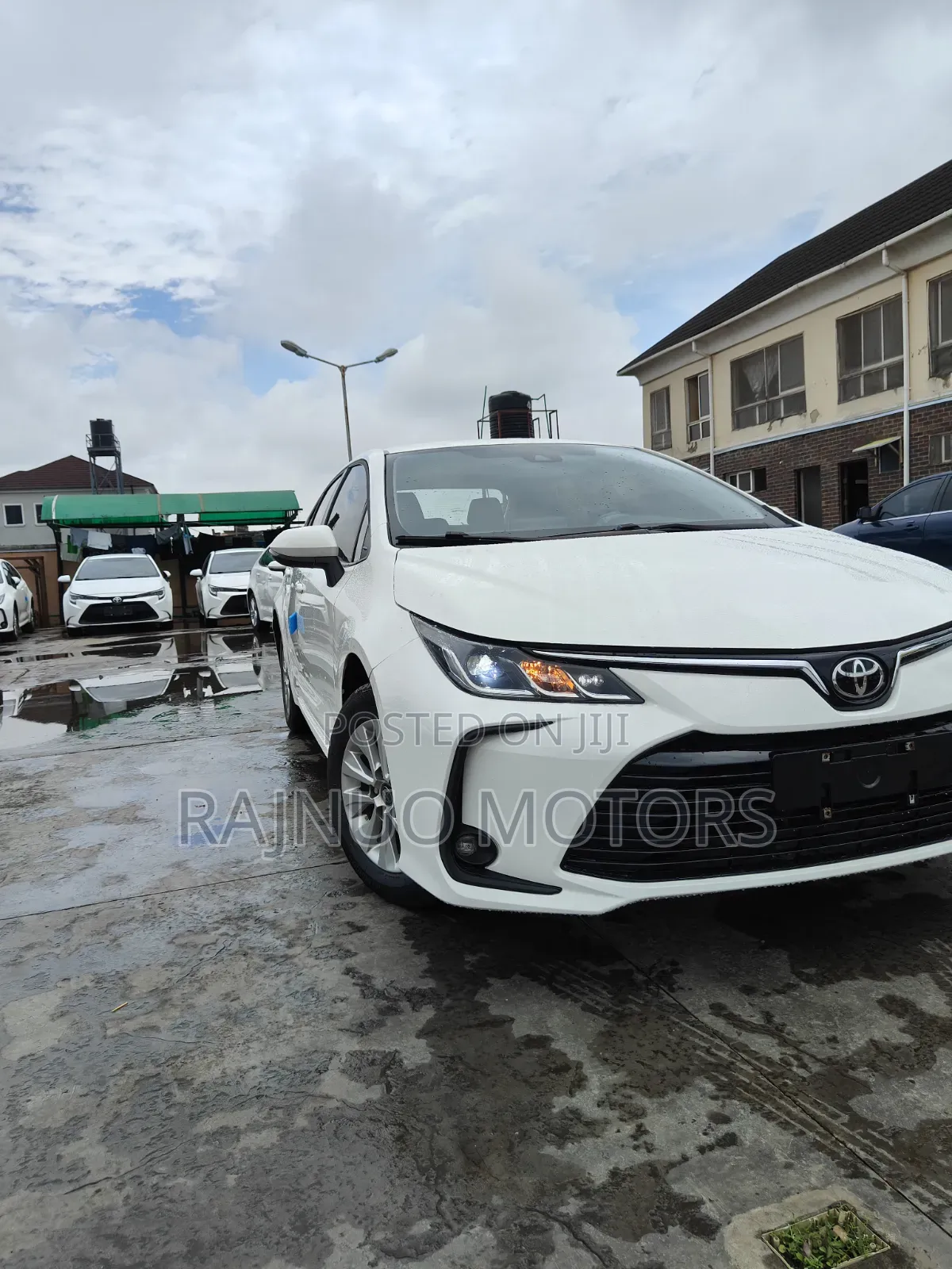 Toyota Corolla 2023 White