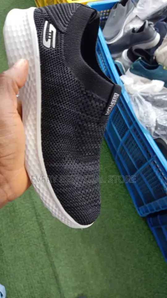 Premium Fashion Memory Foam Walk About Sneakers for All Day Comfort
