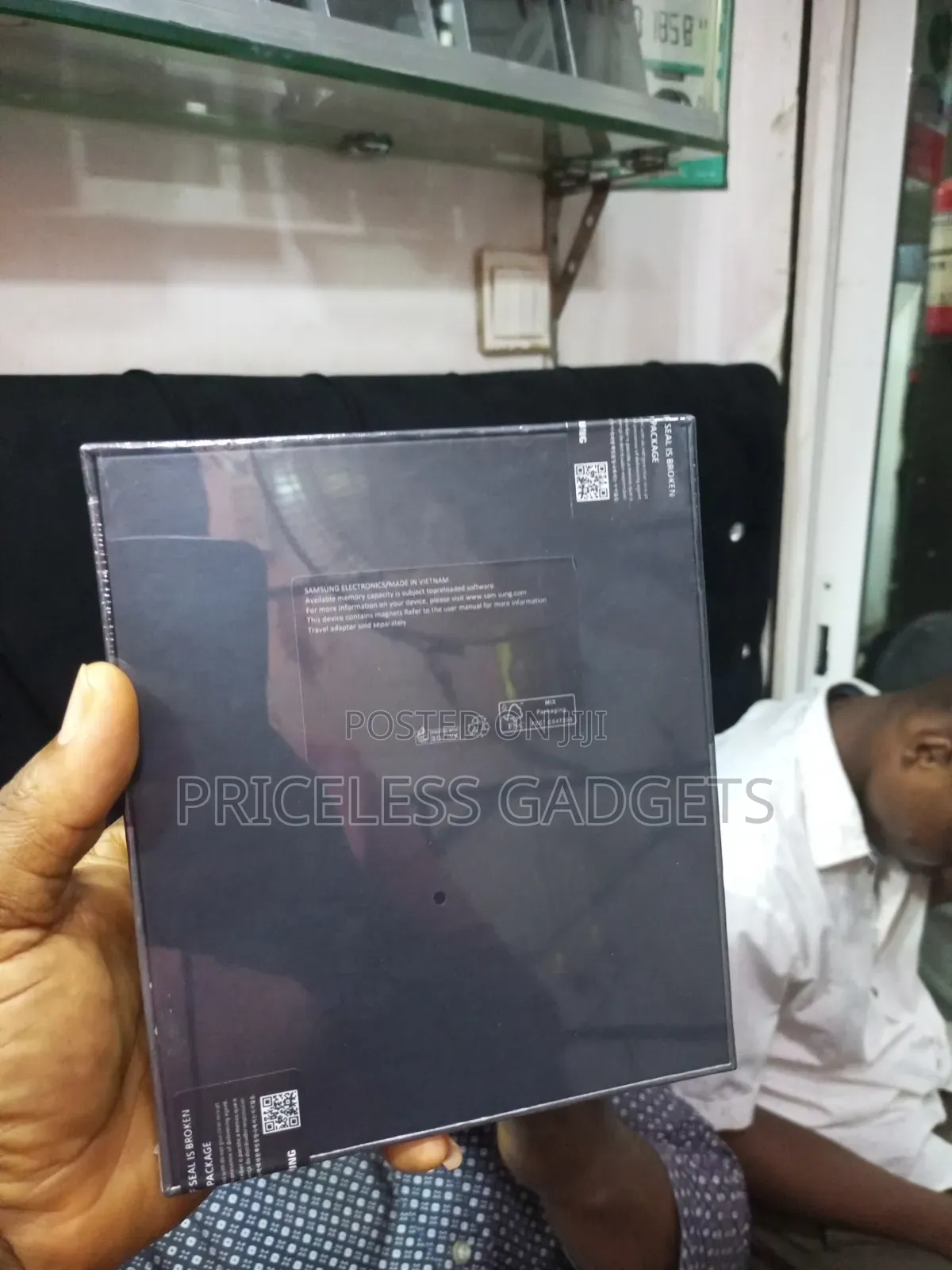New Samsung Galaxy Z Fold4 256 GB Black