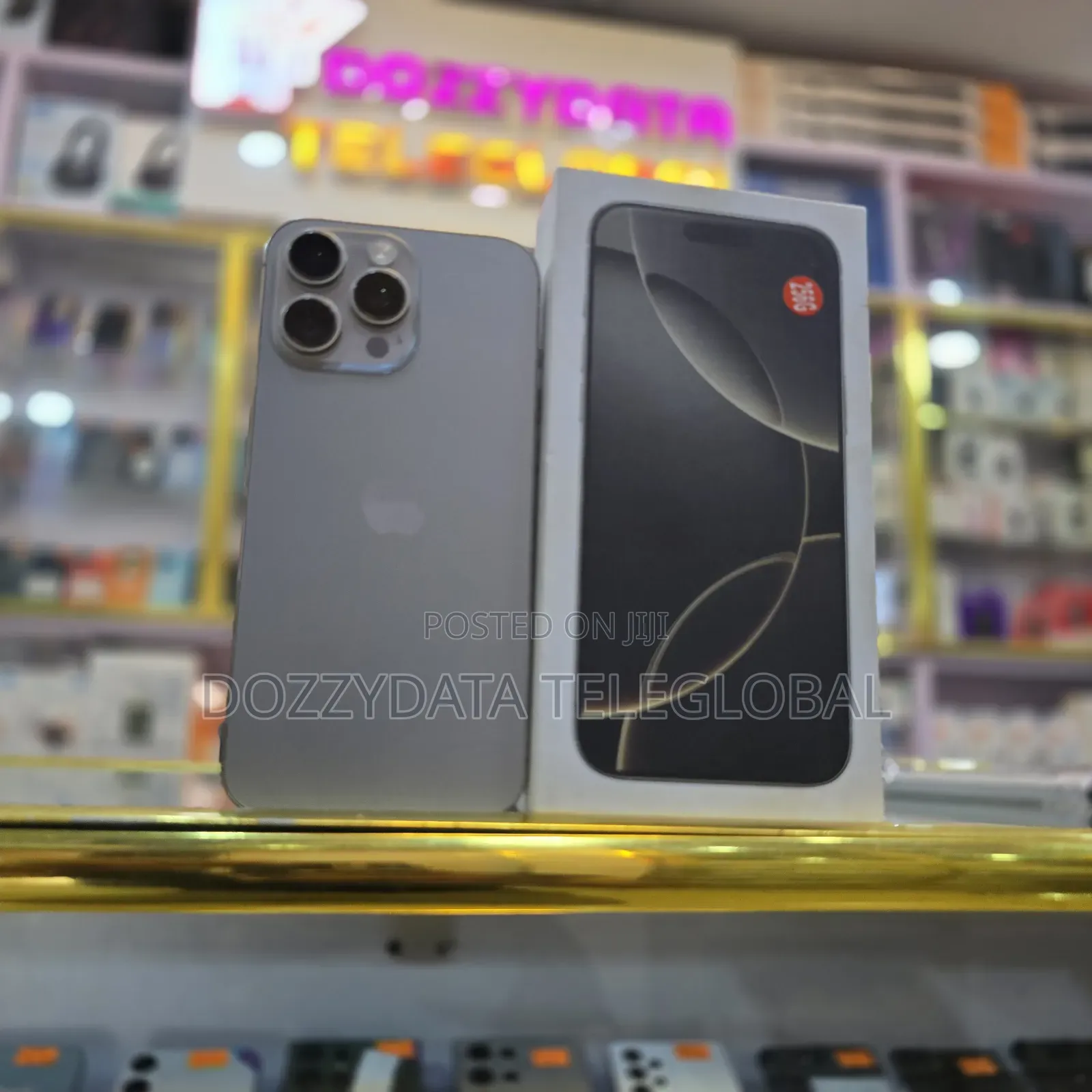 Apple iPhone 16 Pro Max 256 GB Silver