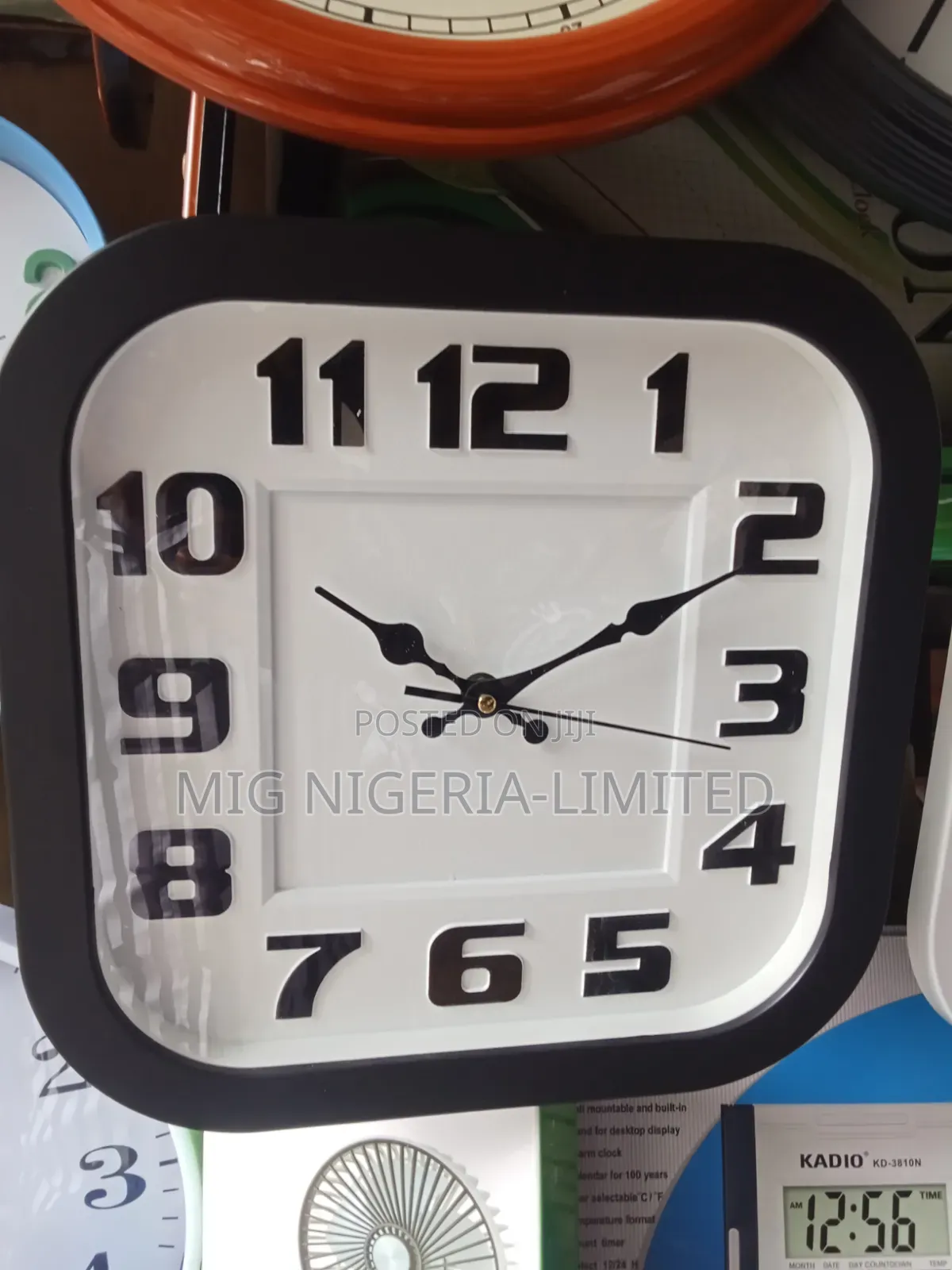 Small Portable Wall Clock for Home, Hospital School Gift Items 30cm