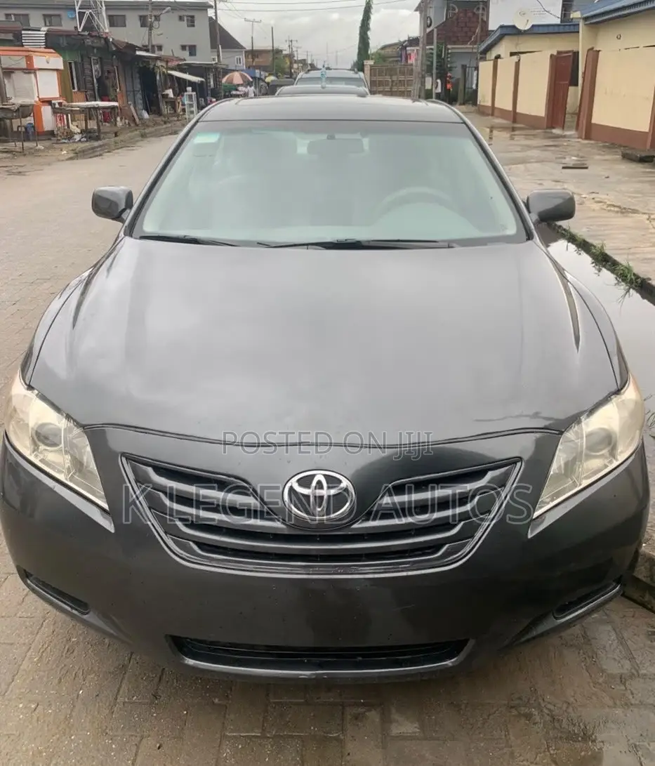 Toyota Camry LE 4dr Sedan (2.4L 4cyl 5A) 2008 Gray