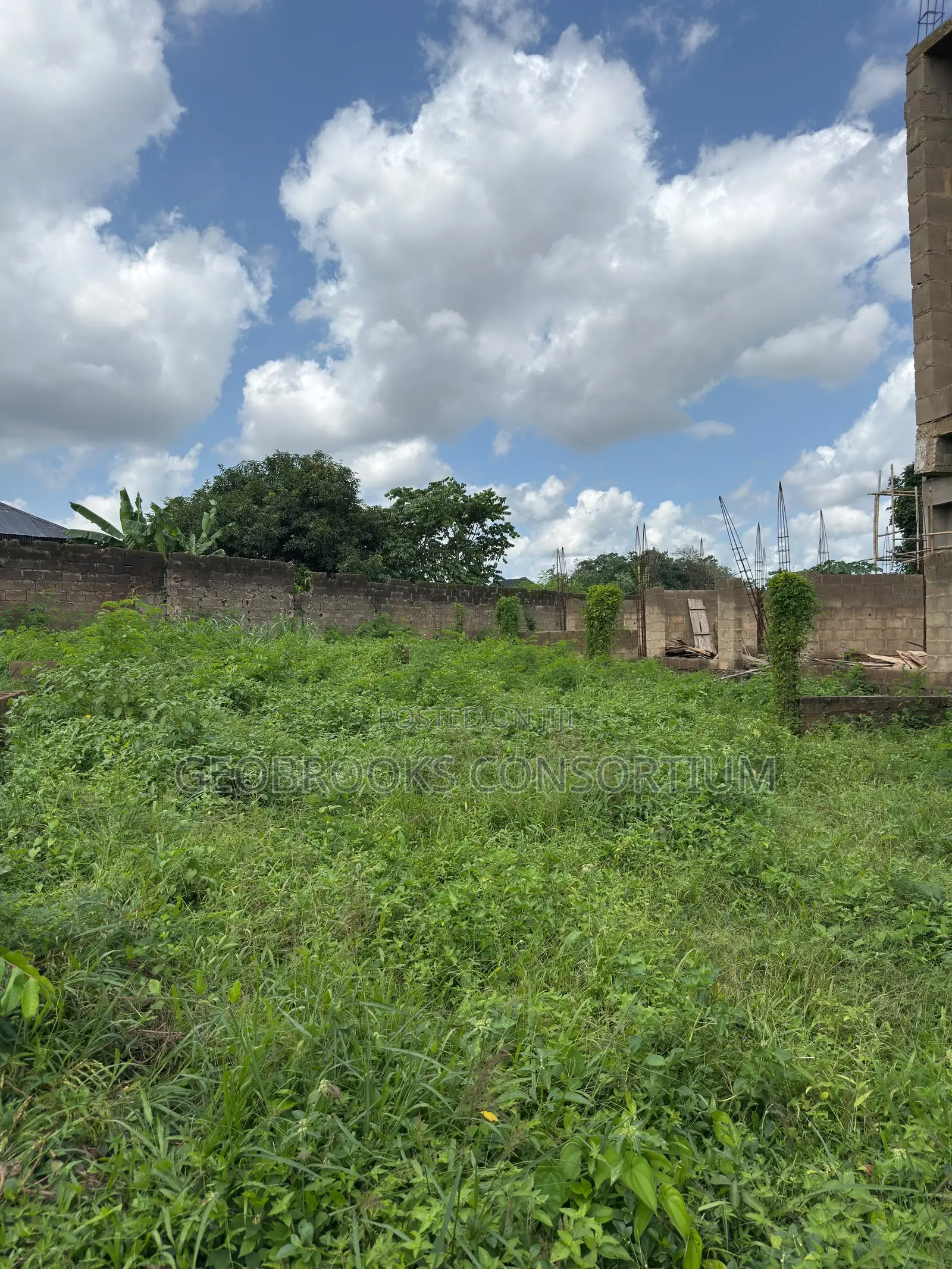 Premium 780sqm Residential Plot – Carlton Gate Estate.