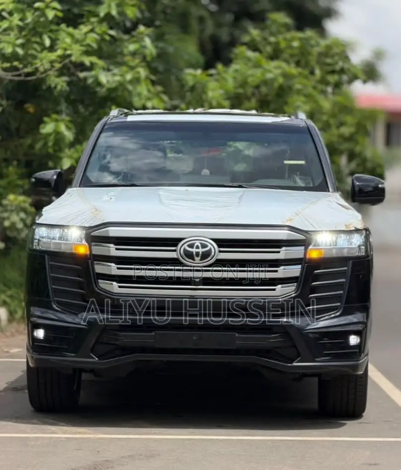 New Toyota Land Cruiser 2025 Black