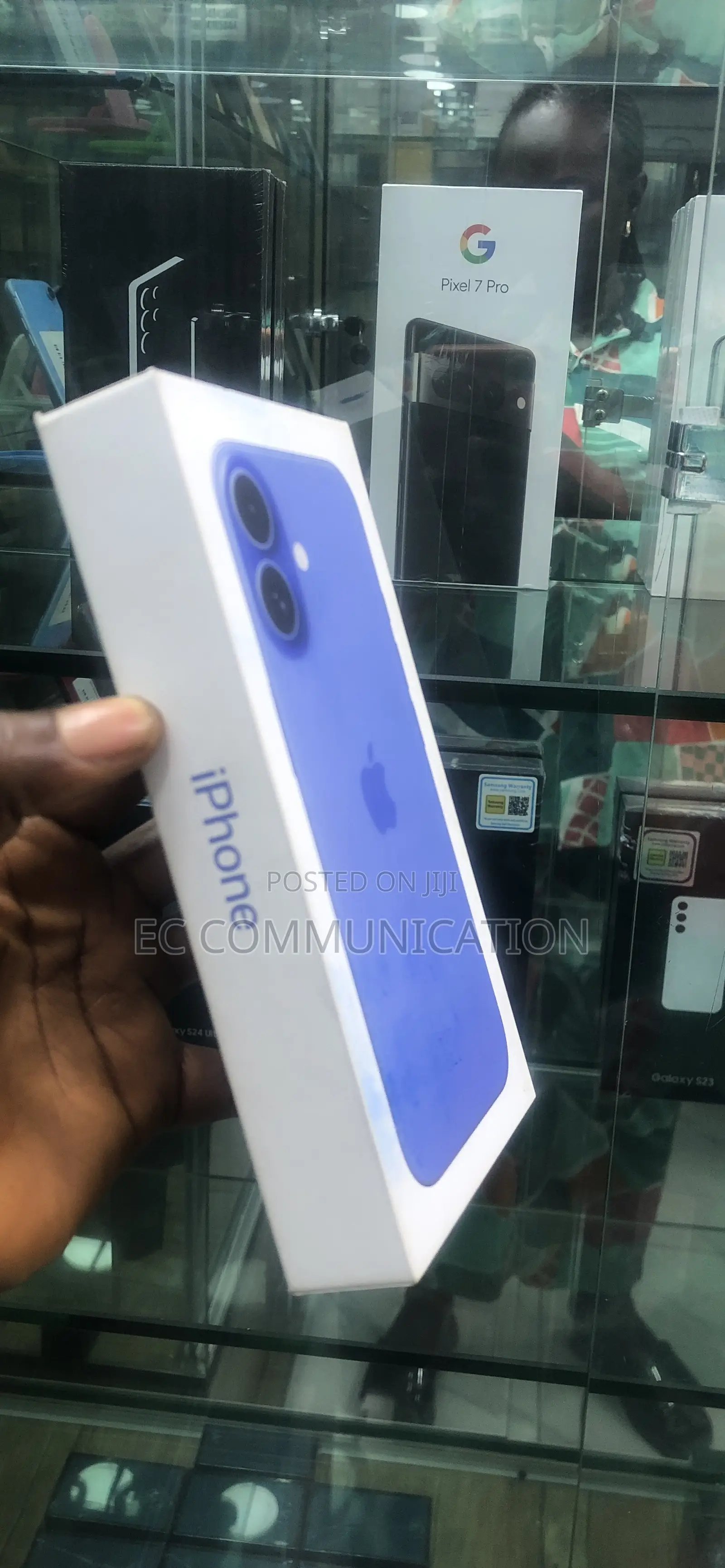 New Apple iPhone 16 128 GB Blue