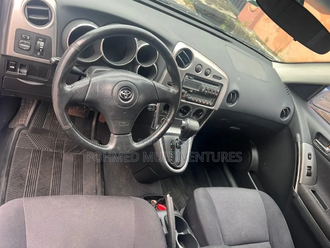 Toyota Matrix 2004 Blue