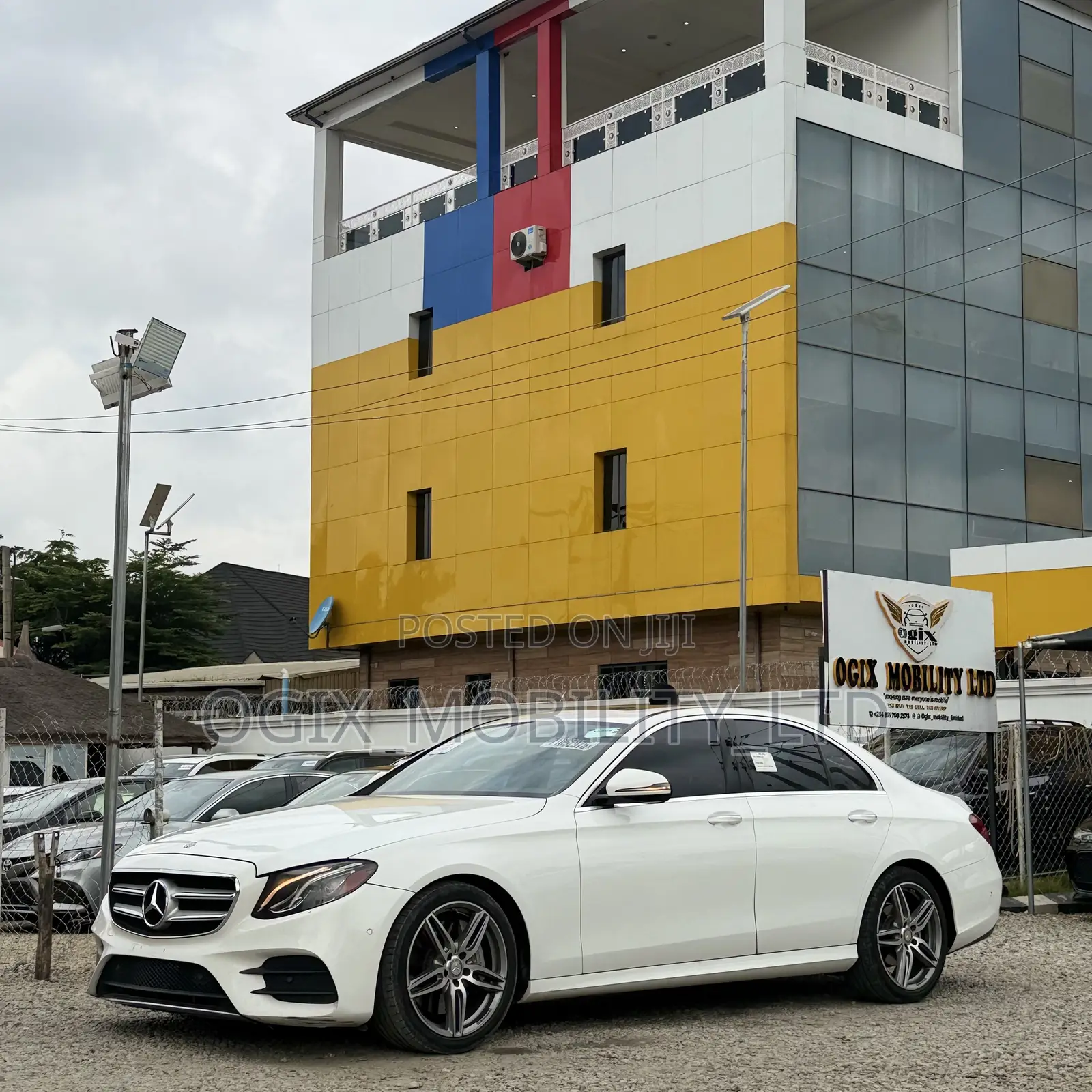 Mercedes-Benz E300 2017 White