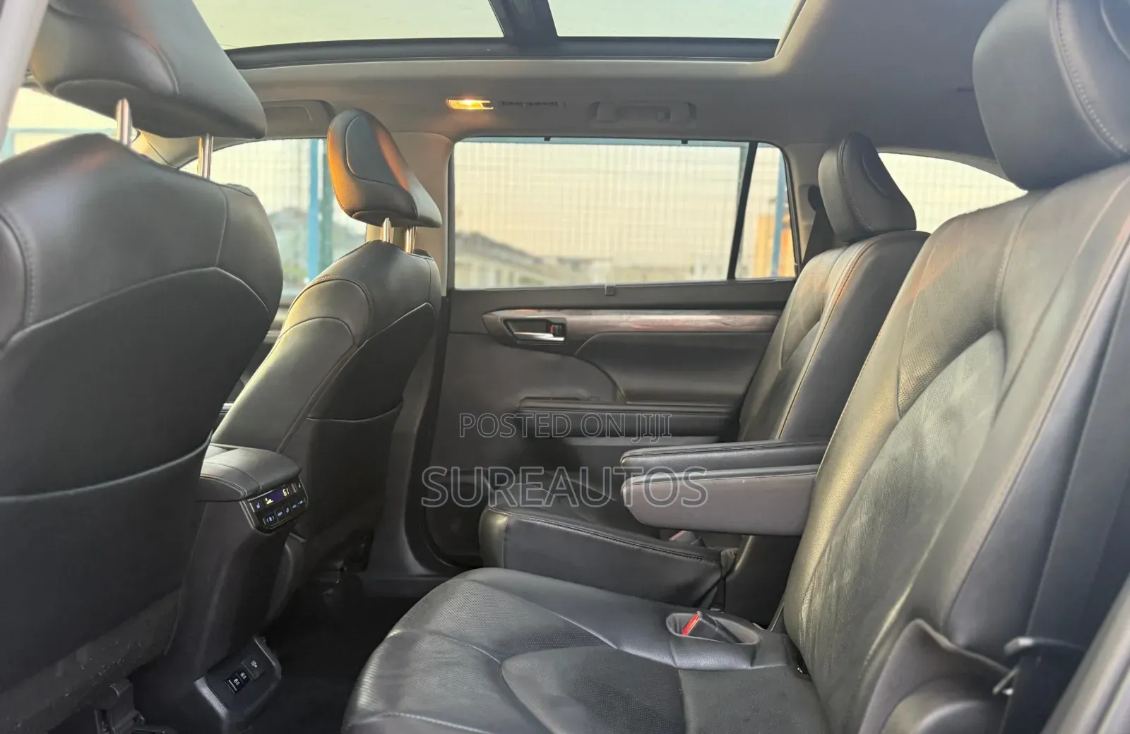 Toyota Highlander 2024 Black