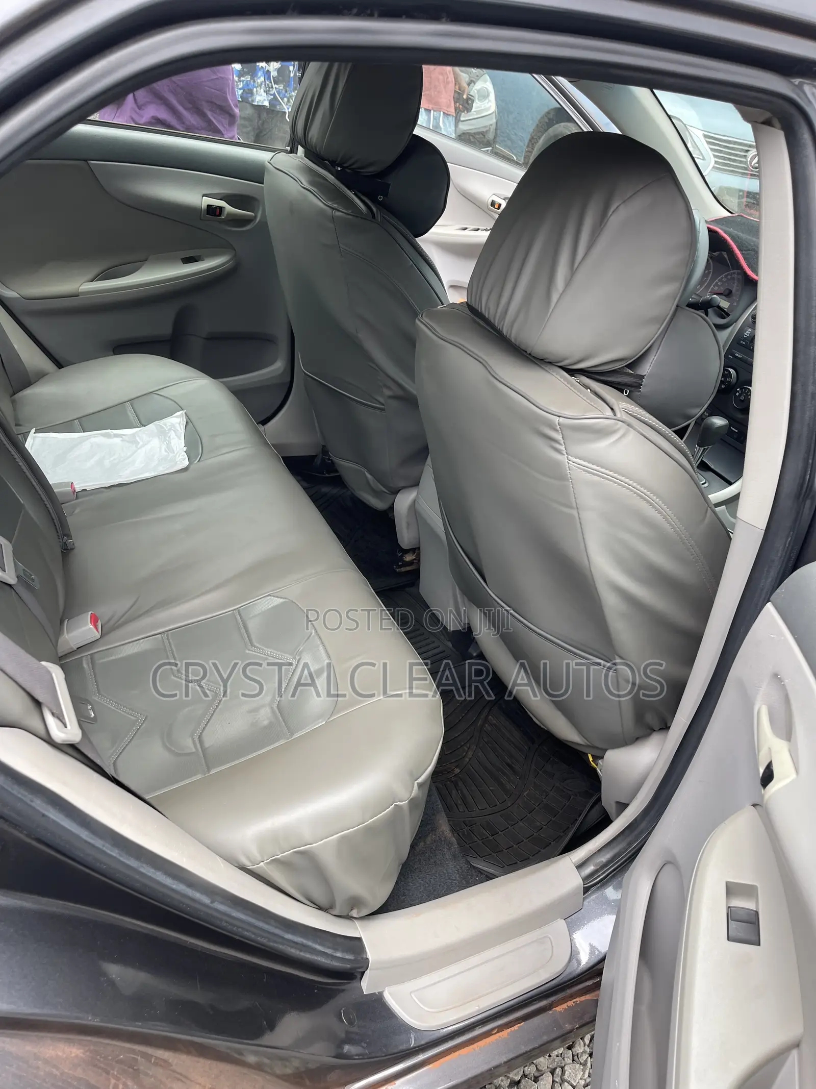 Toyota Corolla 2010 Gray