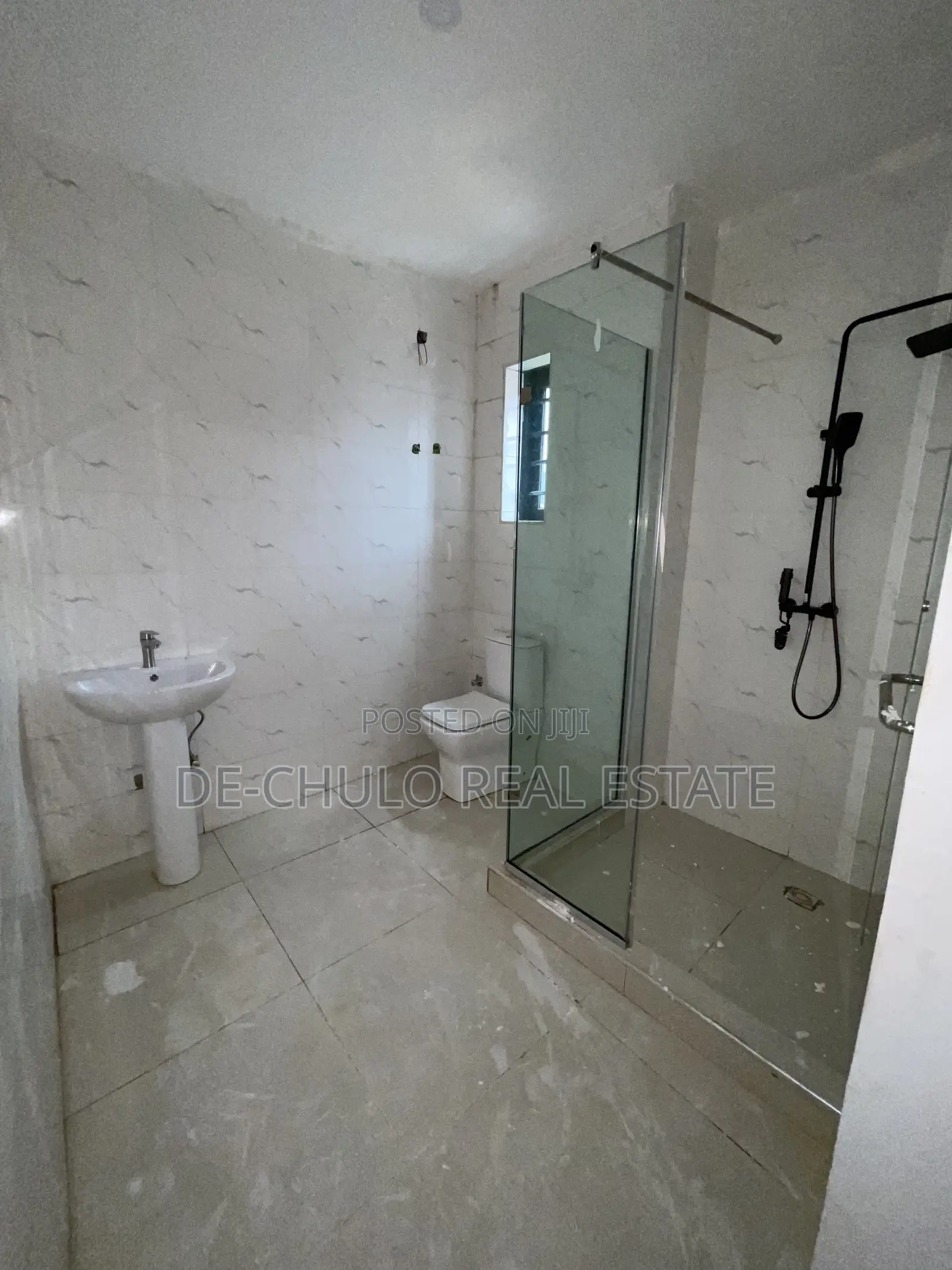 3bdrm Duplex in Pennek Court Estate, Kubwa for sale