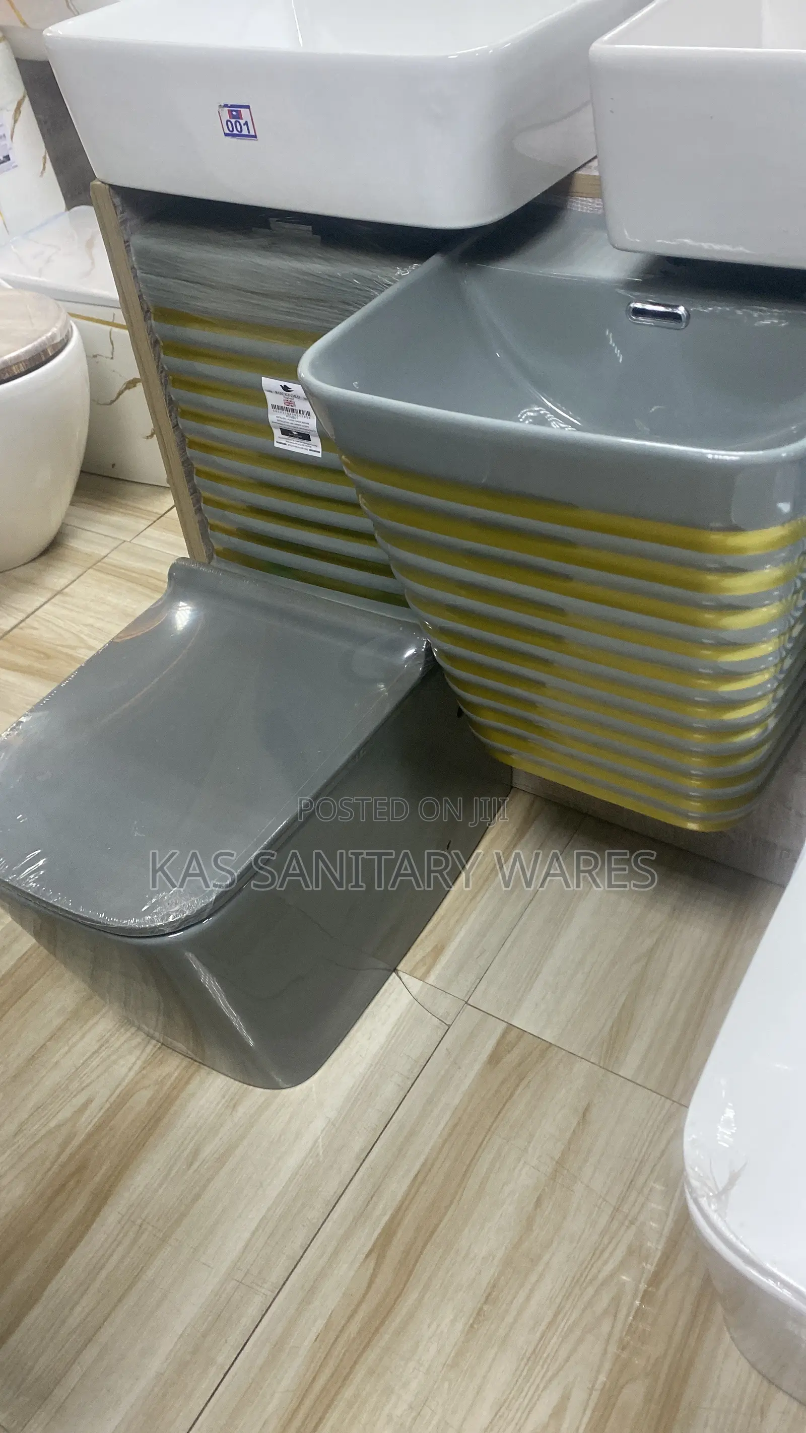 Luxurious Striped Ceramic Toilet Sink Set – Bold Modern Elegance