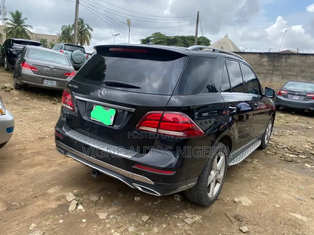 Mercedes-Benz GLE-Class 2017 Black
