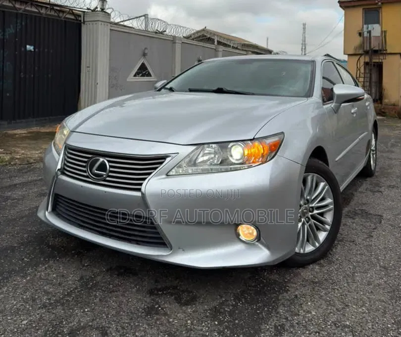 Lexus ES 2014 Silver