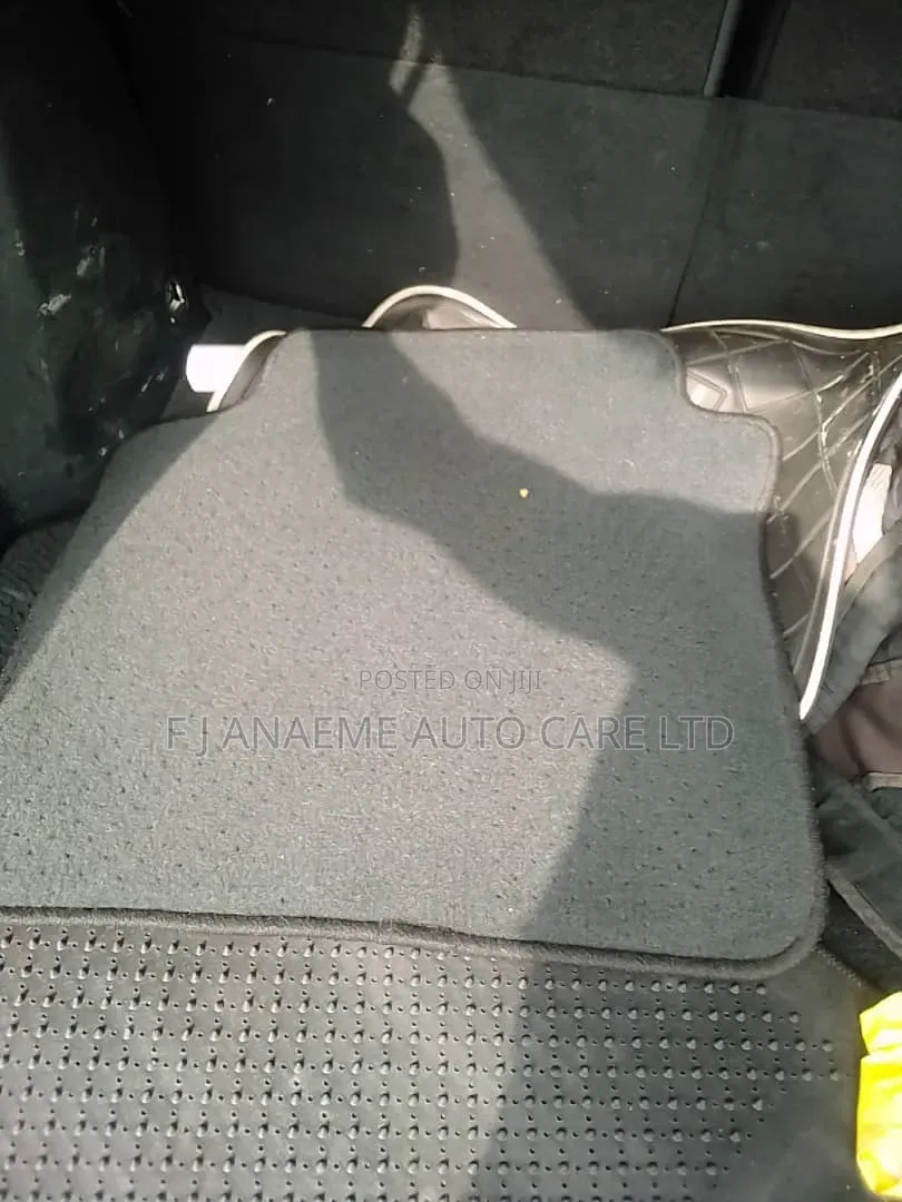 Venza Footmat Rug Factory Fitted