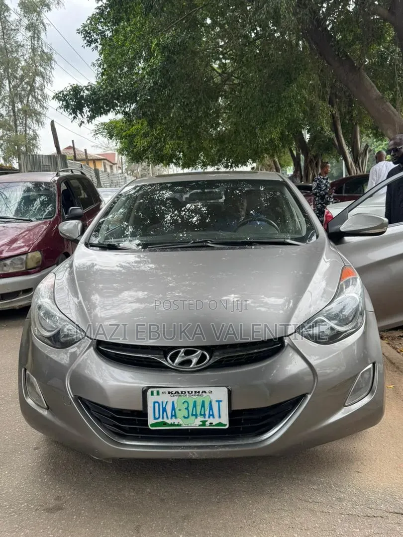 Hyundai Elantra 2014 Gray