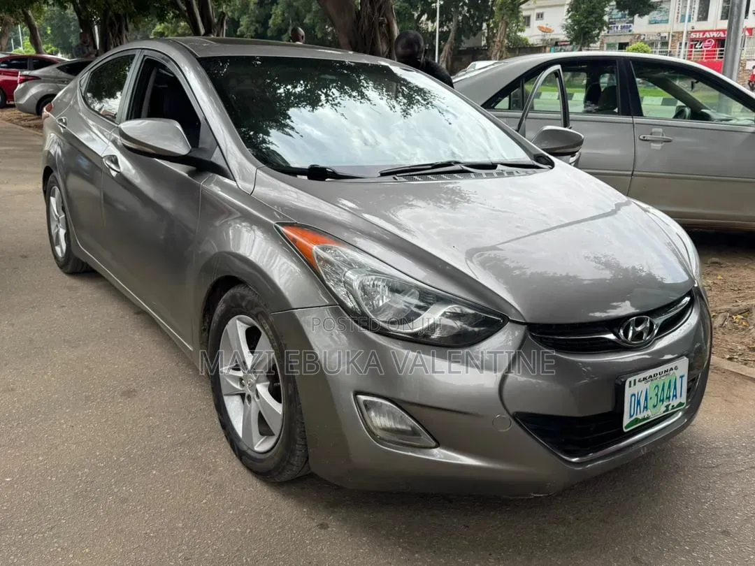 Hyundai Elantra 2014 Gray