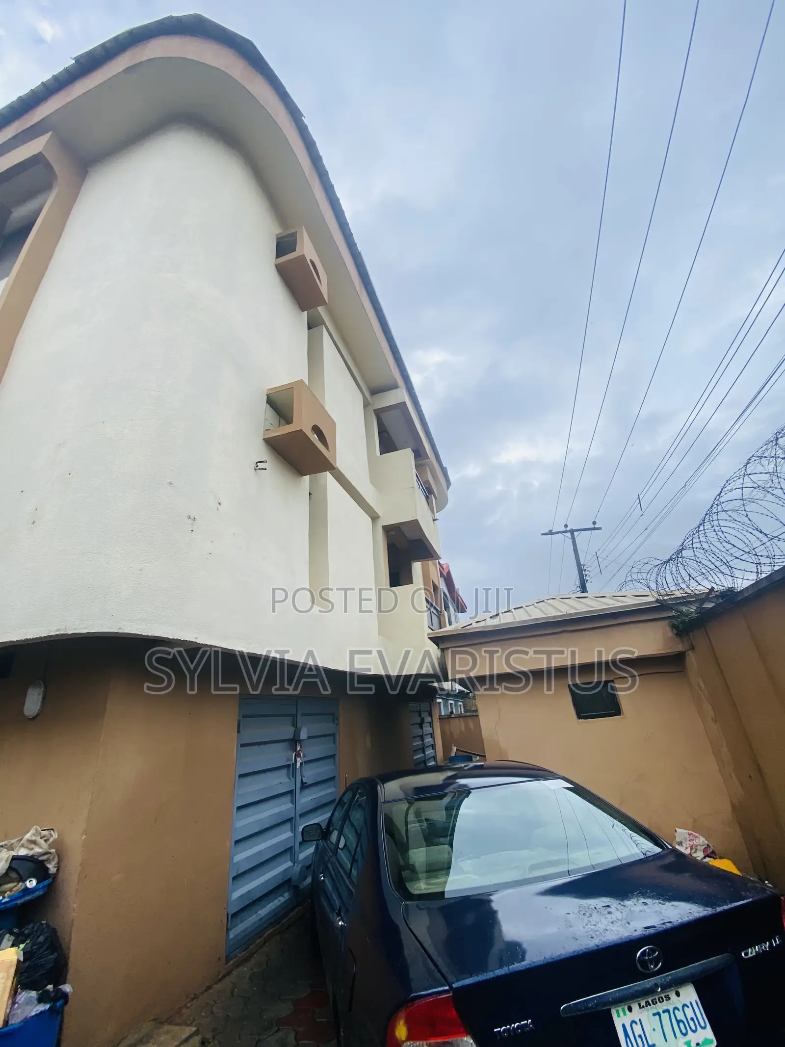 9bdrm Block of Flats in Canal Estate Okota, Ago Palace for sale