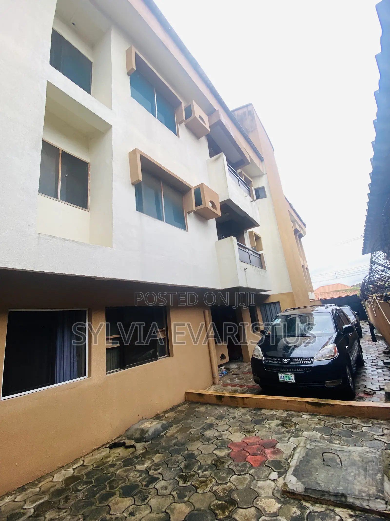 9bdrm Block of Flats in Canal Estate Okota, Ago Palace for sale
