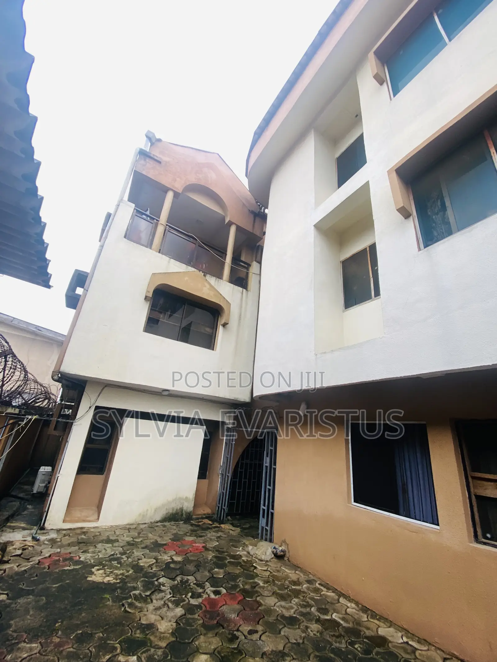 9bdrm Block of Flats in Canal Estate Okota, Ago Palace for sale