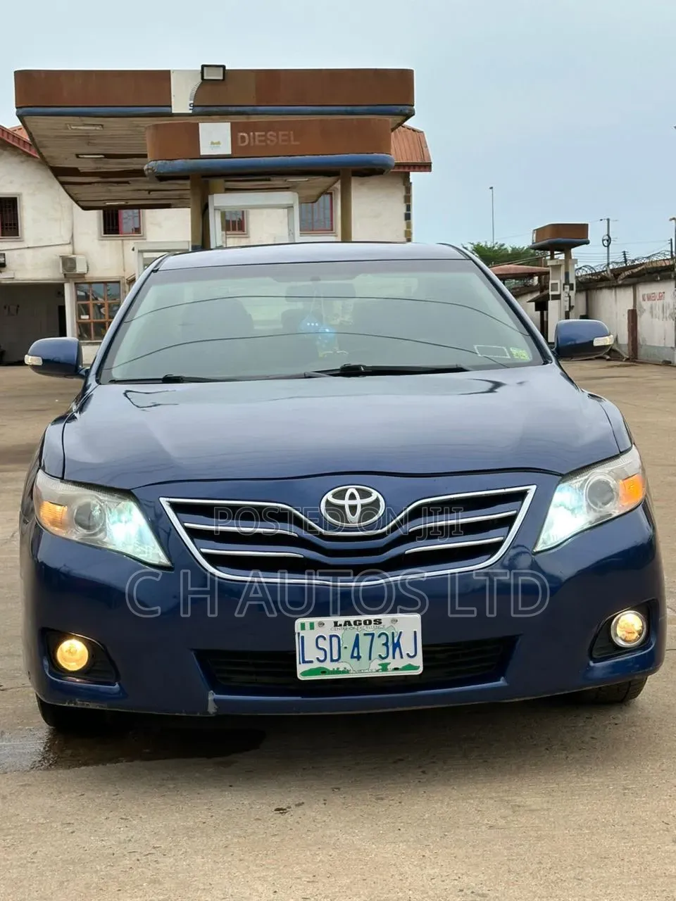 Toyota Camry 2011 Blue