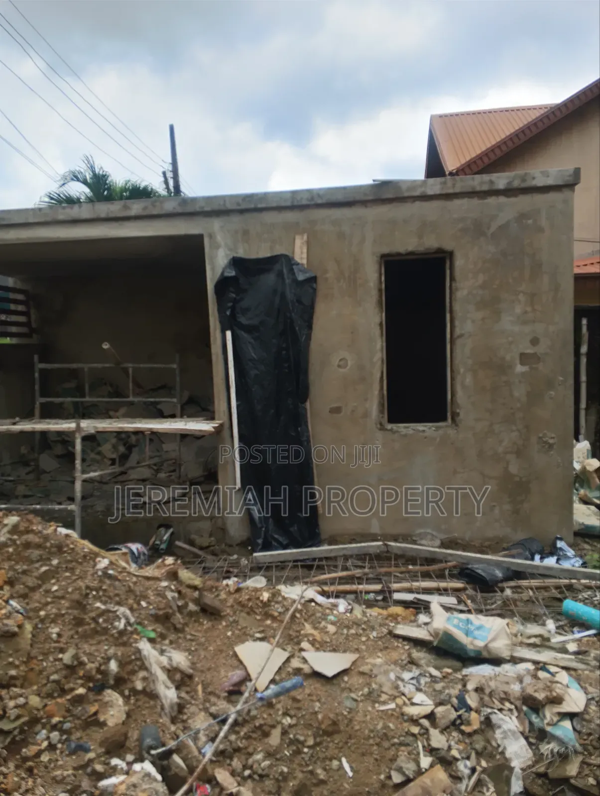 7bdrm Duplex in Omole Estate Phase 2, Berger for sale