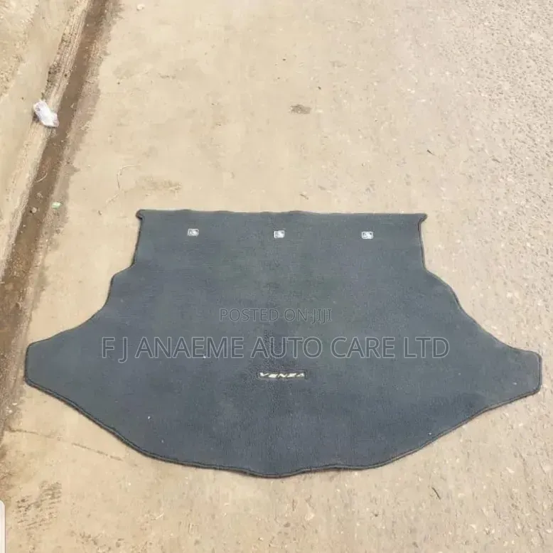 Venza Boot Rug Tokunbo