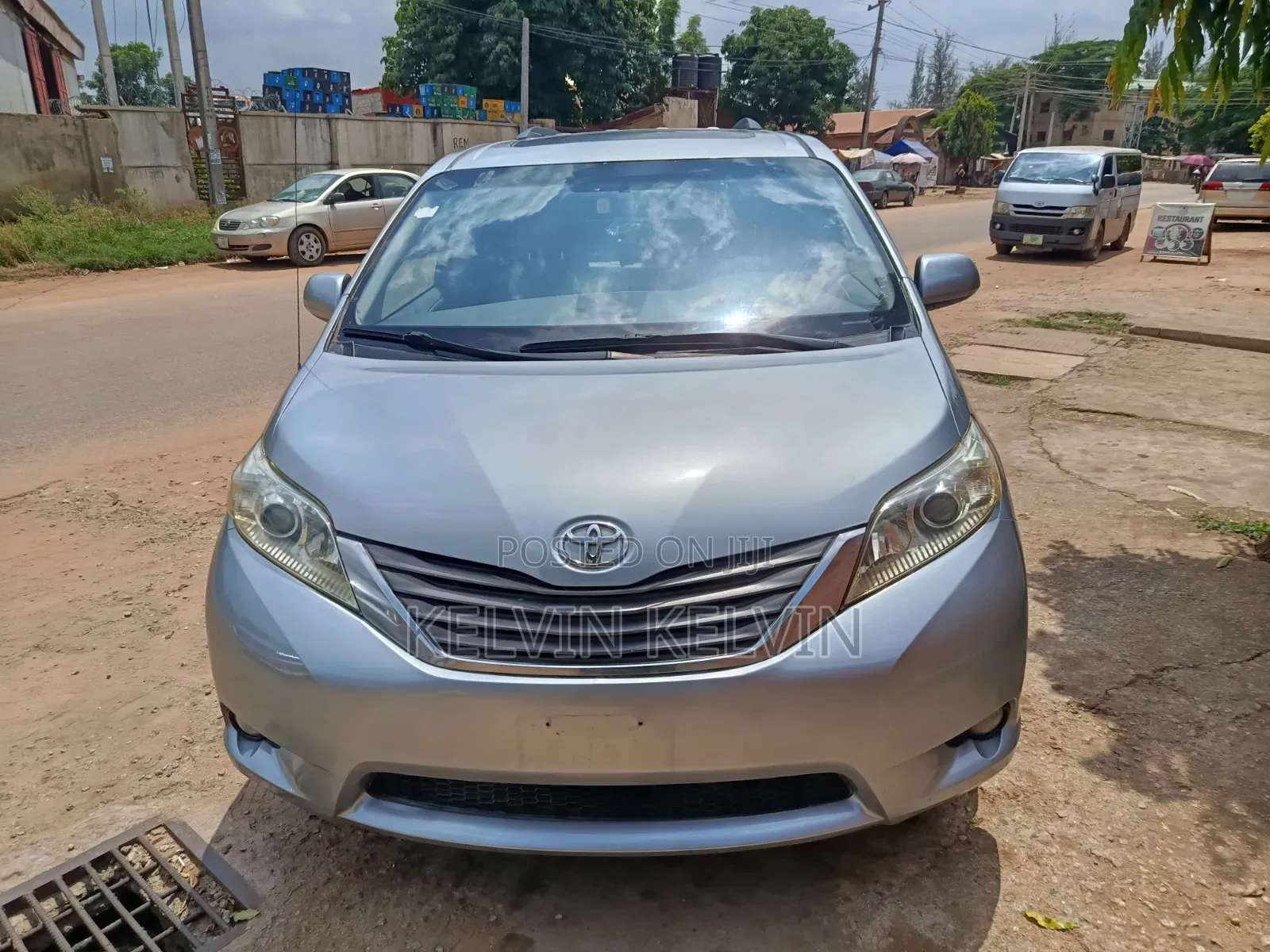 Toyota Sienna 2012 Gray