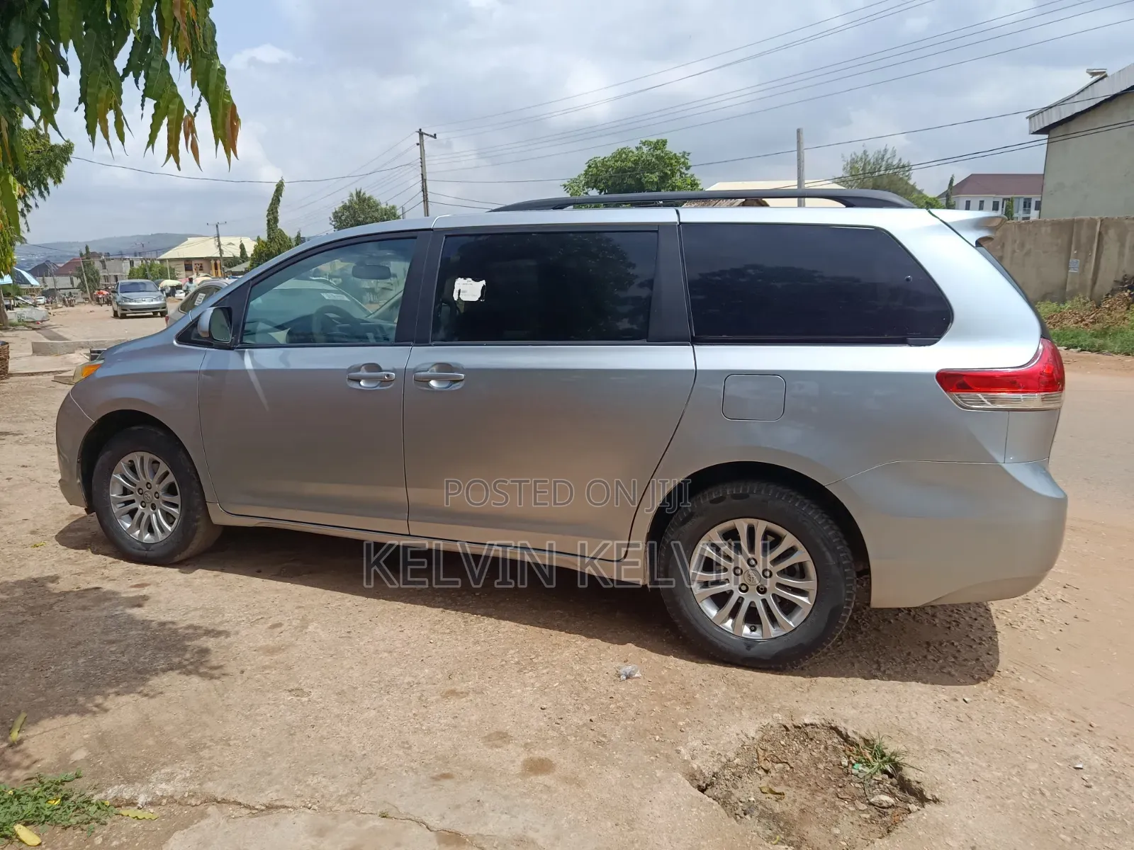 Toyota Sienna 2012 Gray