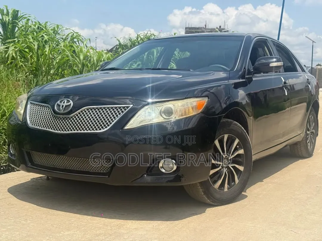 Toyota Camry XLE 4dr Sedan (2.4L 4cyl 5A) 2009 Matt Black