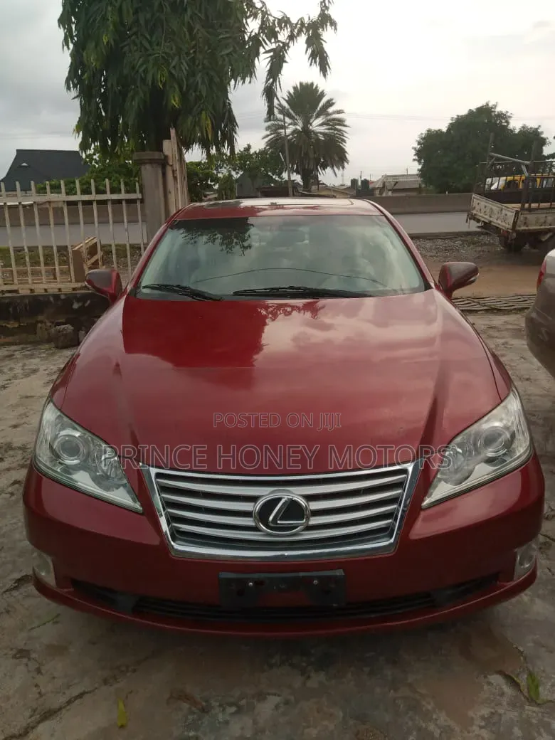 Lexus ES 350 2011 Red