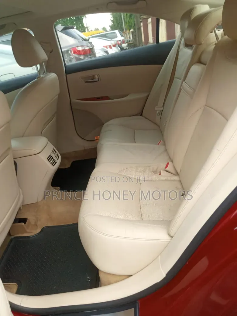 Lexus ES 350 2011 Red