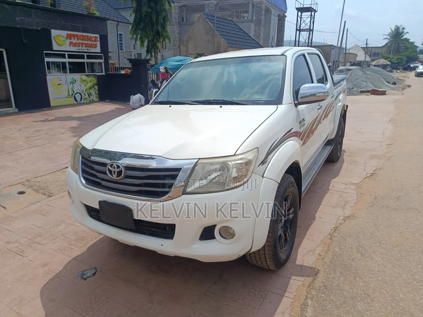 Toyota Hilux 2015 White