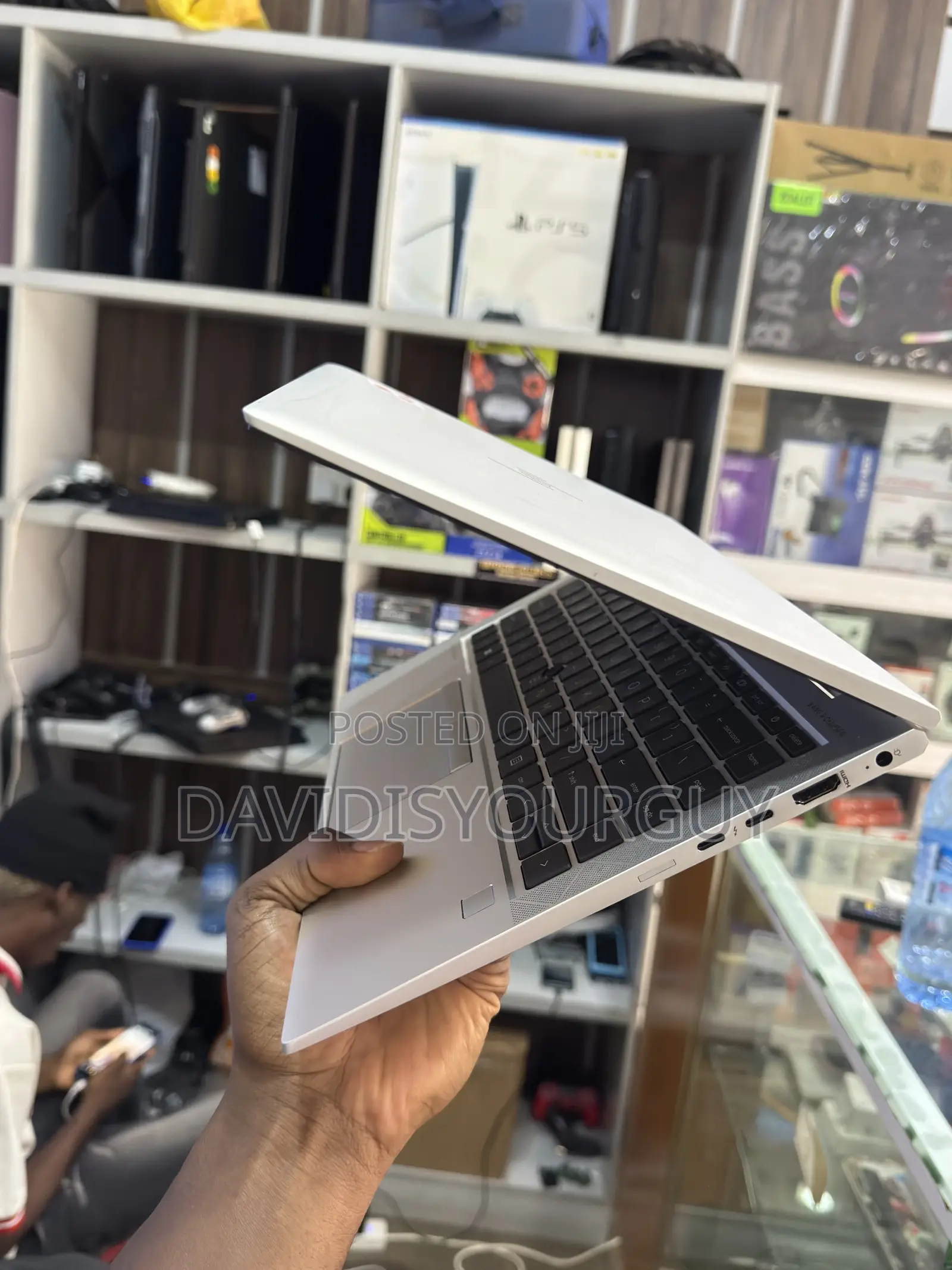 Laptop HP EliteBook 840 G8 16GB Intel Core i7 SSD 512GB