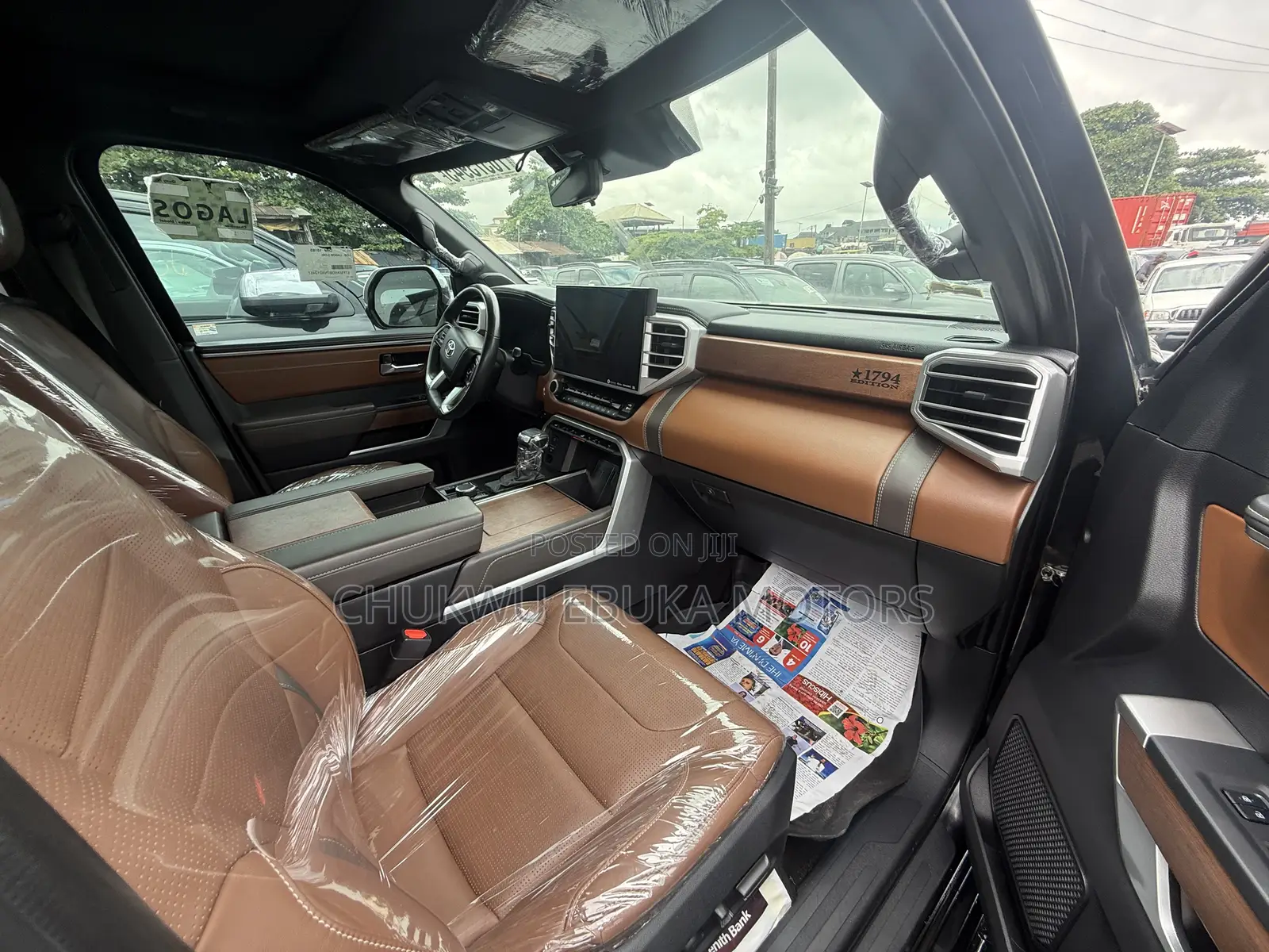 Toyota Tundra Platinum 2022 Black