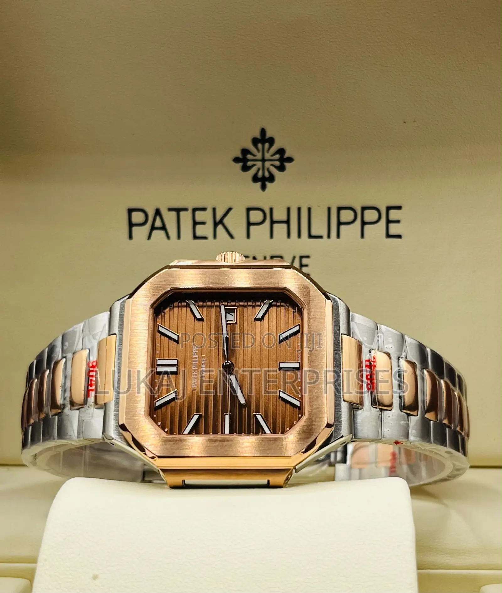 *Luxury Patek Phillipe Chain Watch