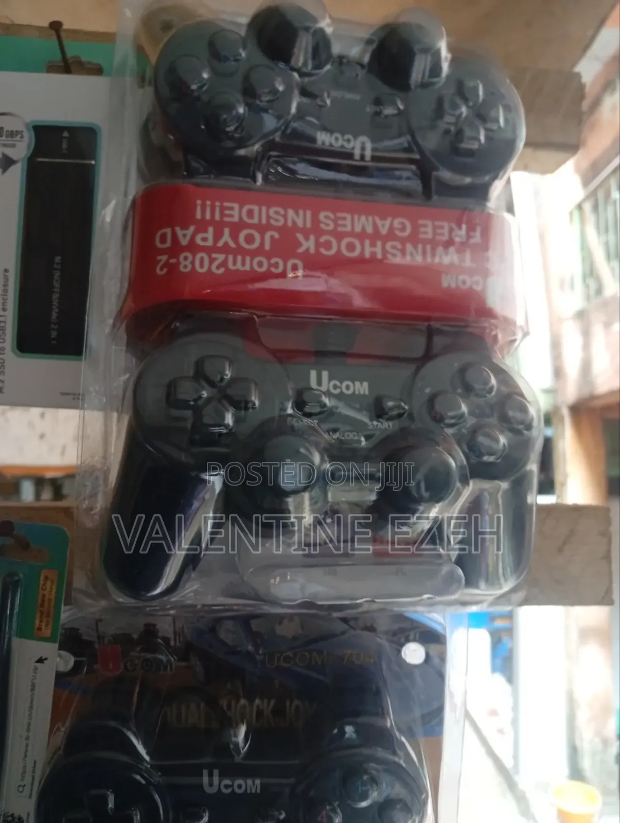 Double Wired Game Pad