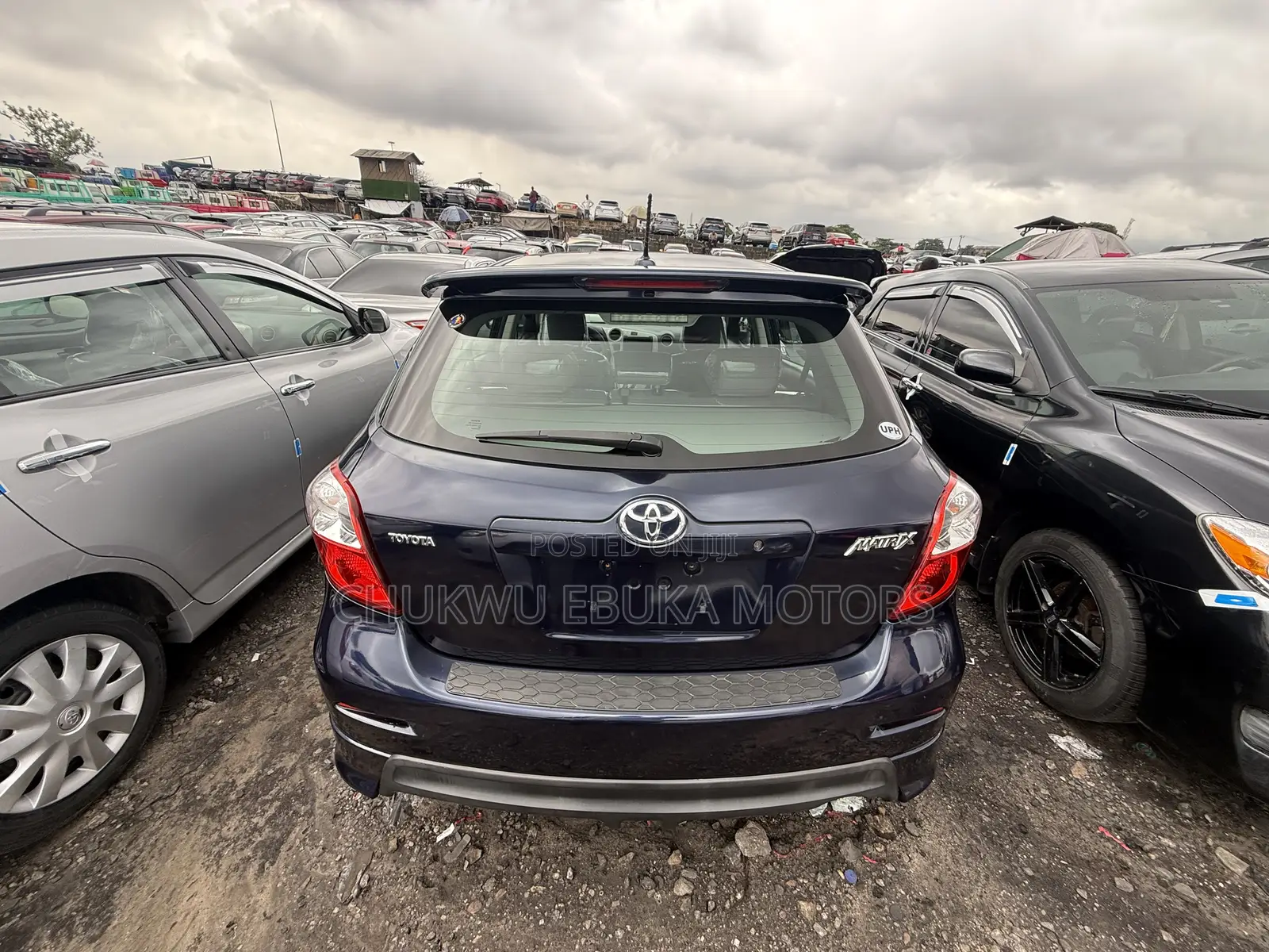 Toyota Matrix S Hatchback FWD (2.4L 4cyl 5A) 2010 Blue