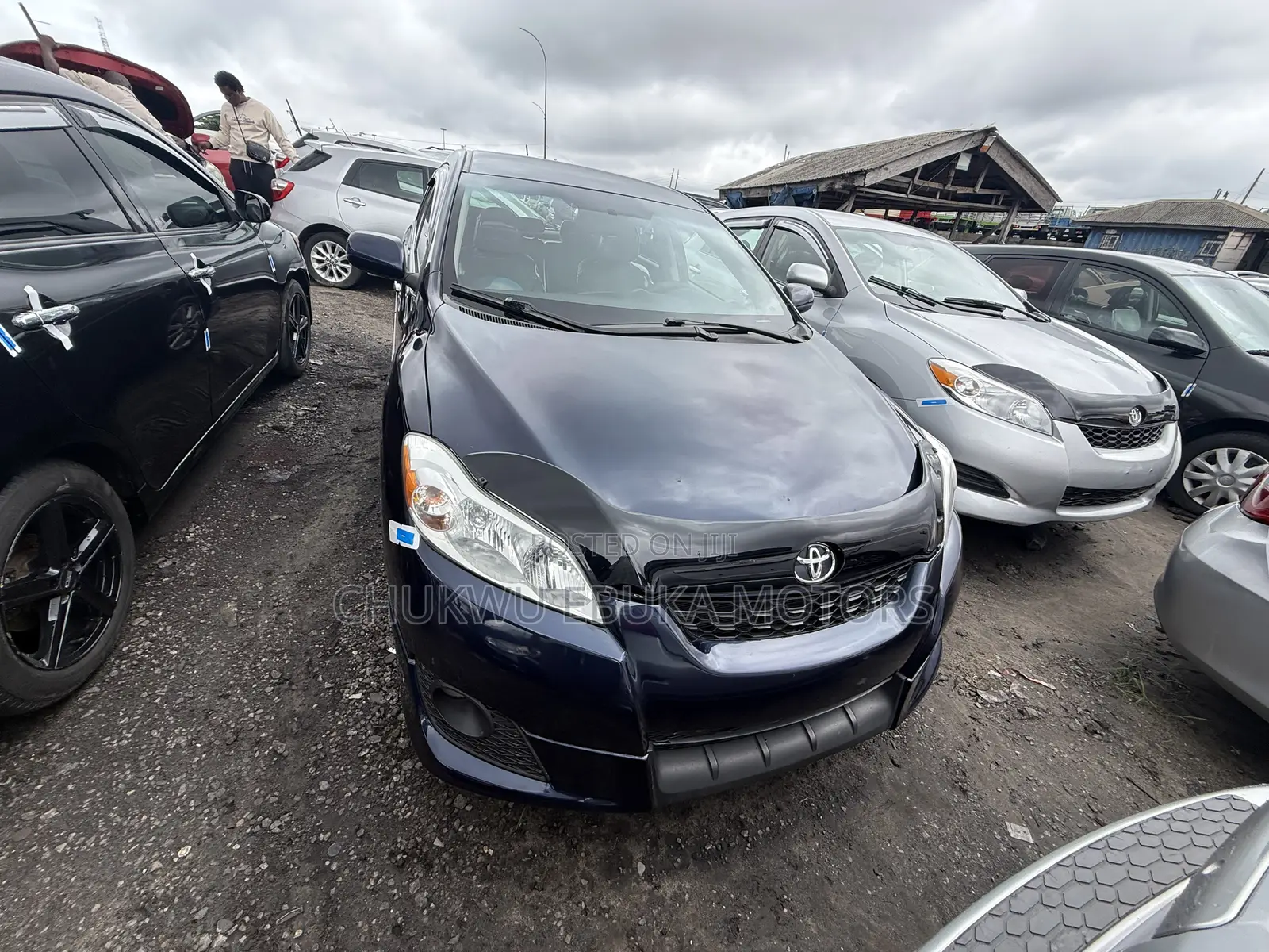 Toyota Matrix S Hatchback FWD (2.4L 4cyl 5A) 2010 Blue