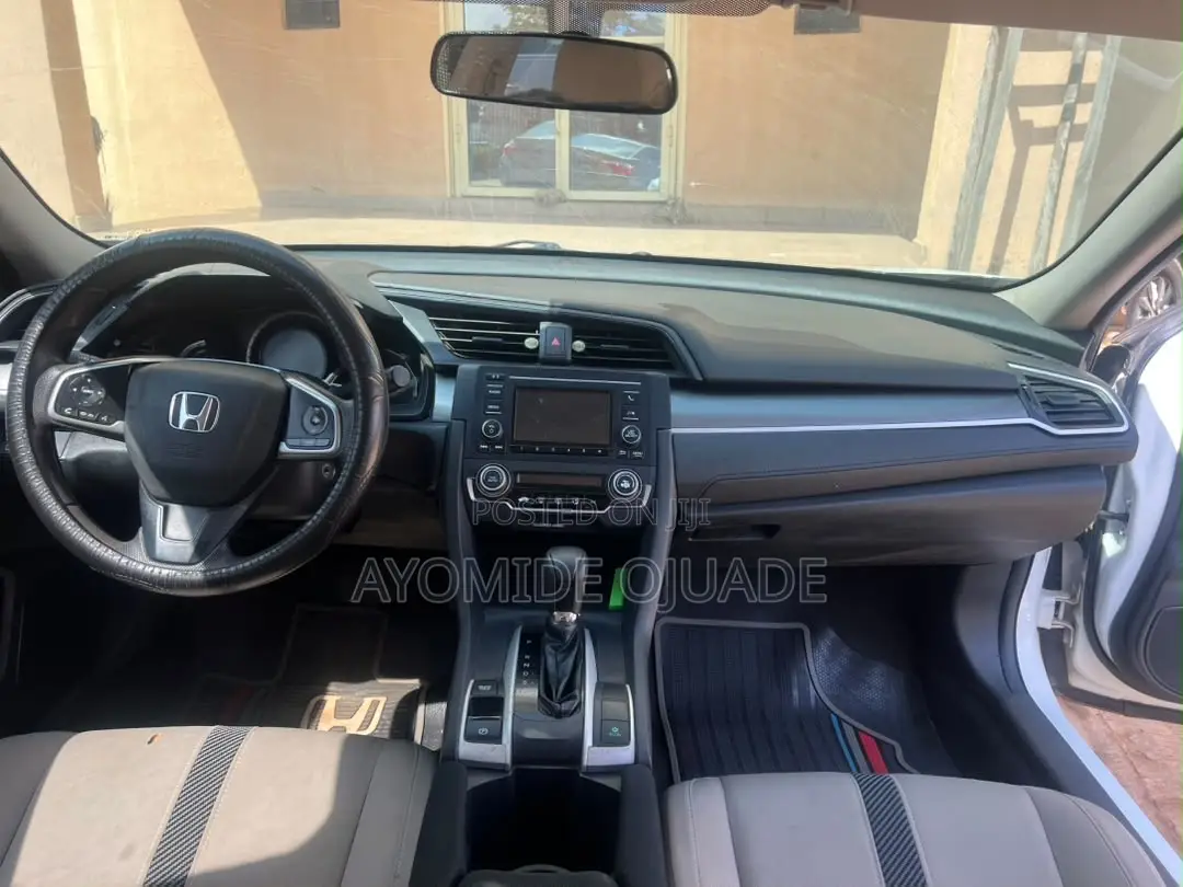 Honda Civic 2017 White