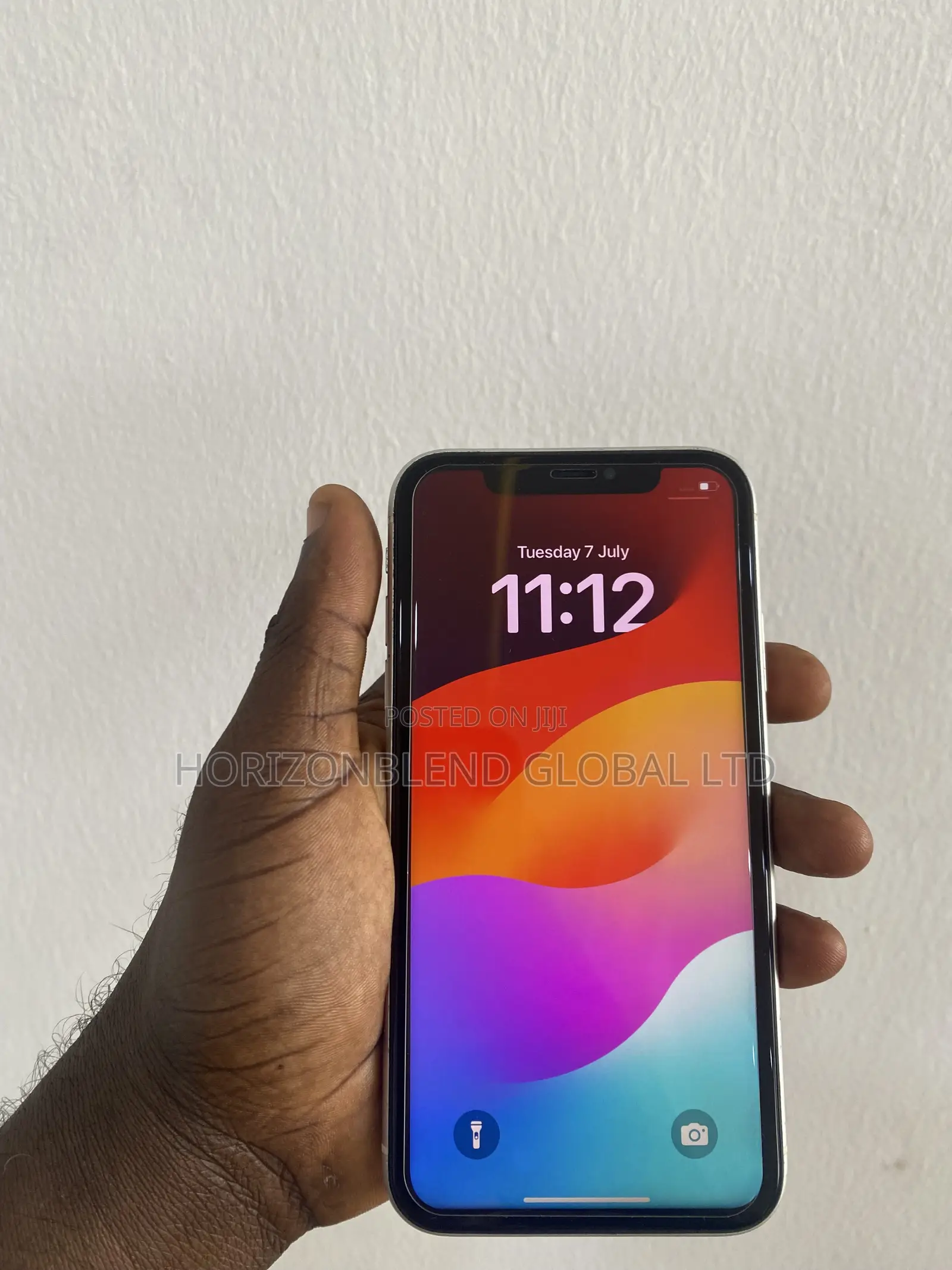 Apple iPhone XR 64 GB White