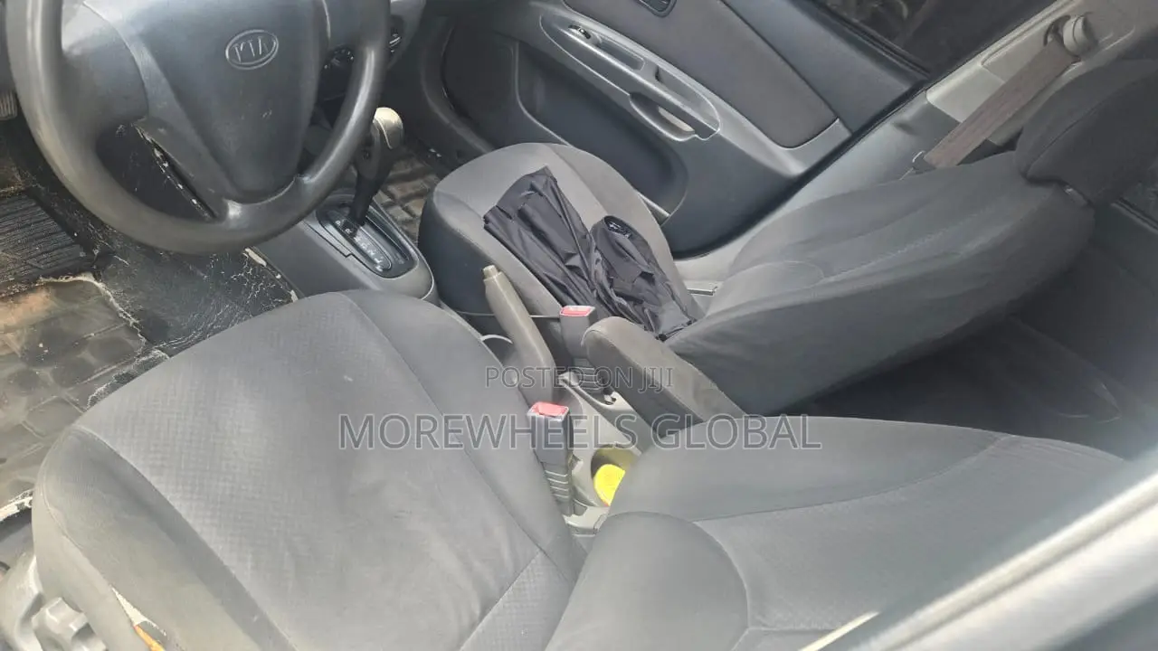 Kia Rio 1.4 2008 Black