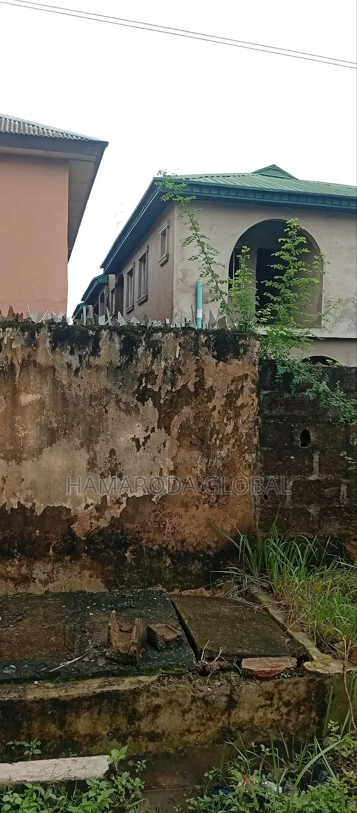 10bdrm Block of Flats in Ikotun, Alimosho for sale